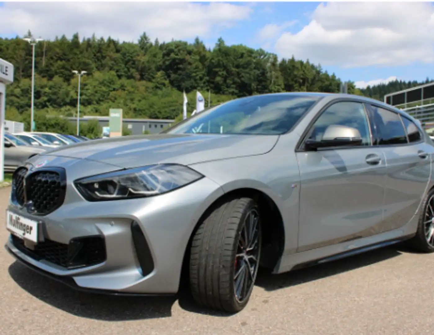 BMW 135 M135iA M Sport Pro xDrive Gris - 1