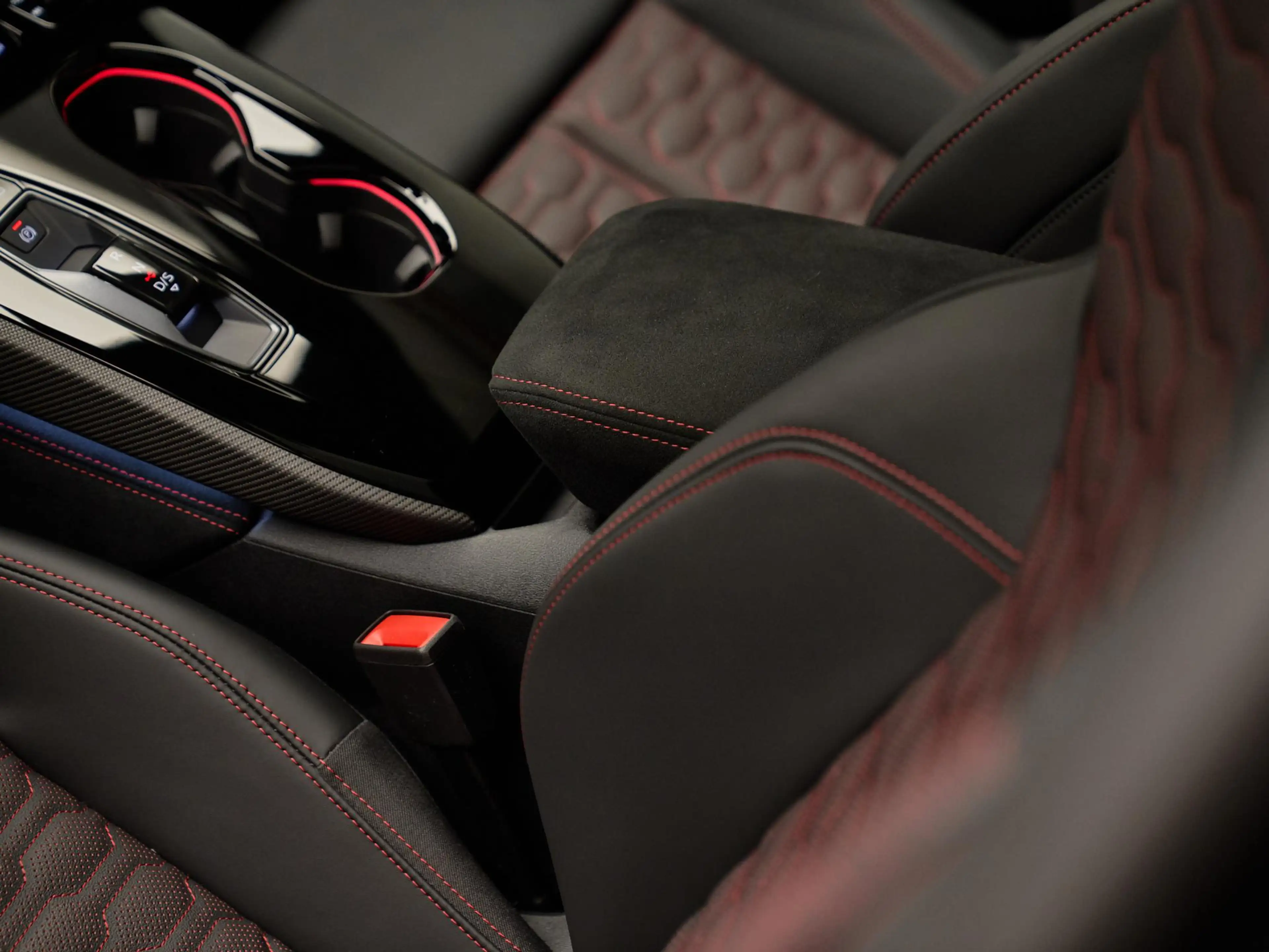 Audi RS5 Avant E-Hybrid Quattro , carbon extr., ceramic, sp — photo 30