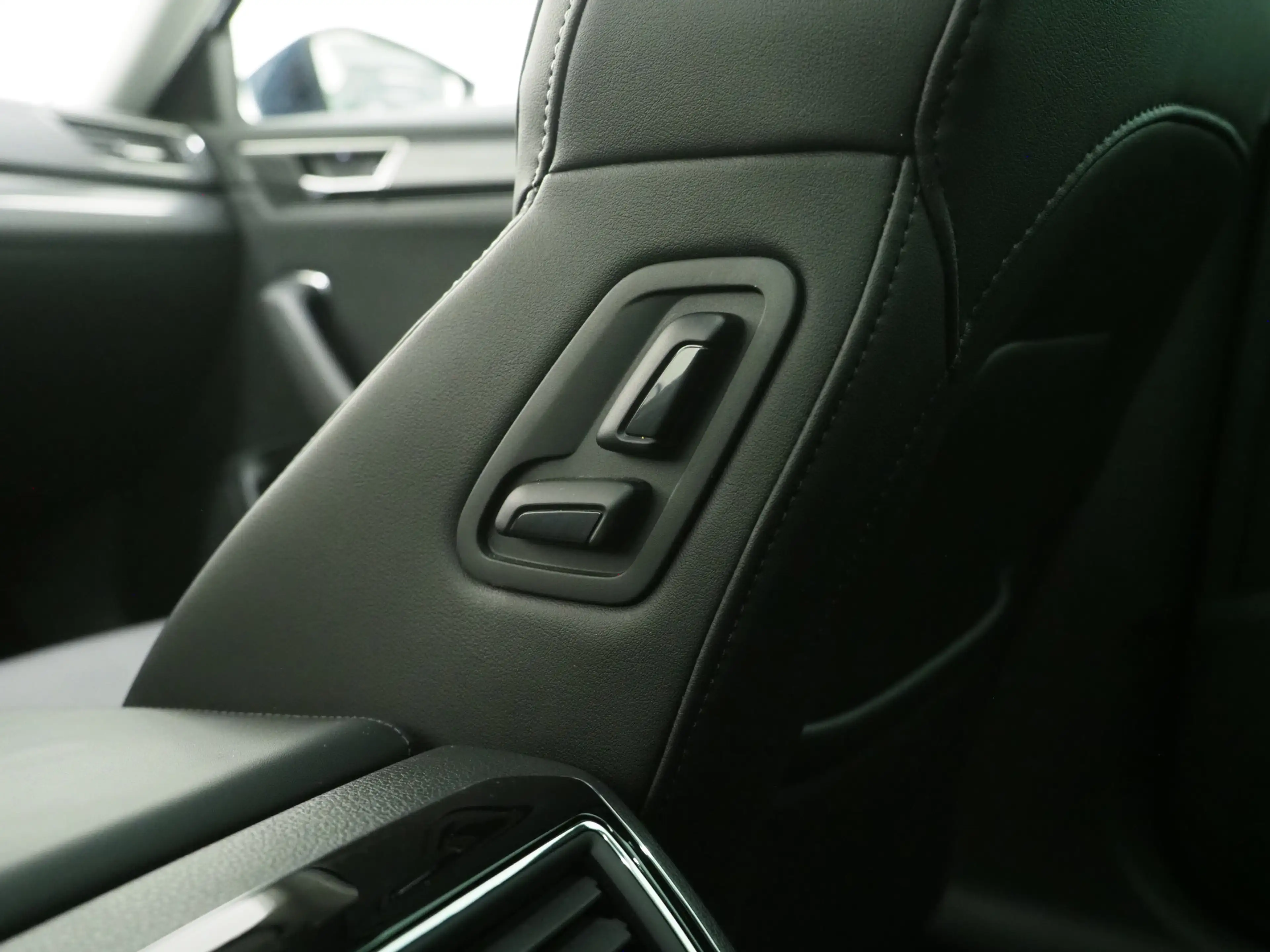 Skoda Superb Combi 1.4 TSI iV Style | Panoramadak | Leder | Tre — photo 38