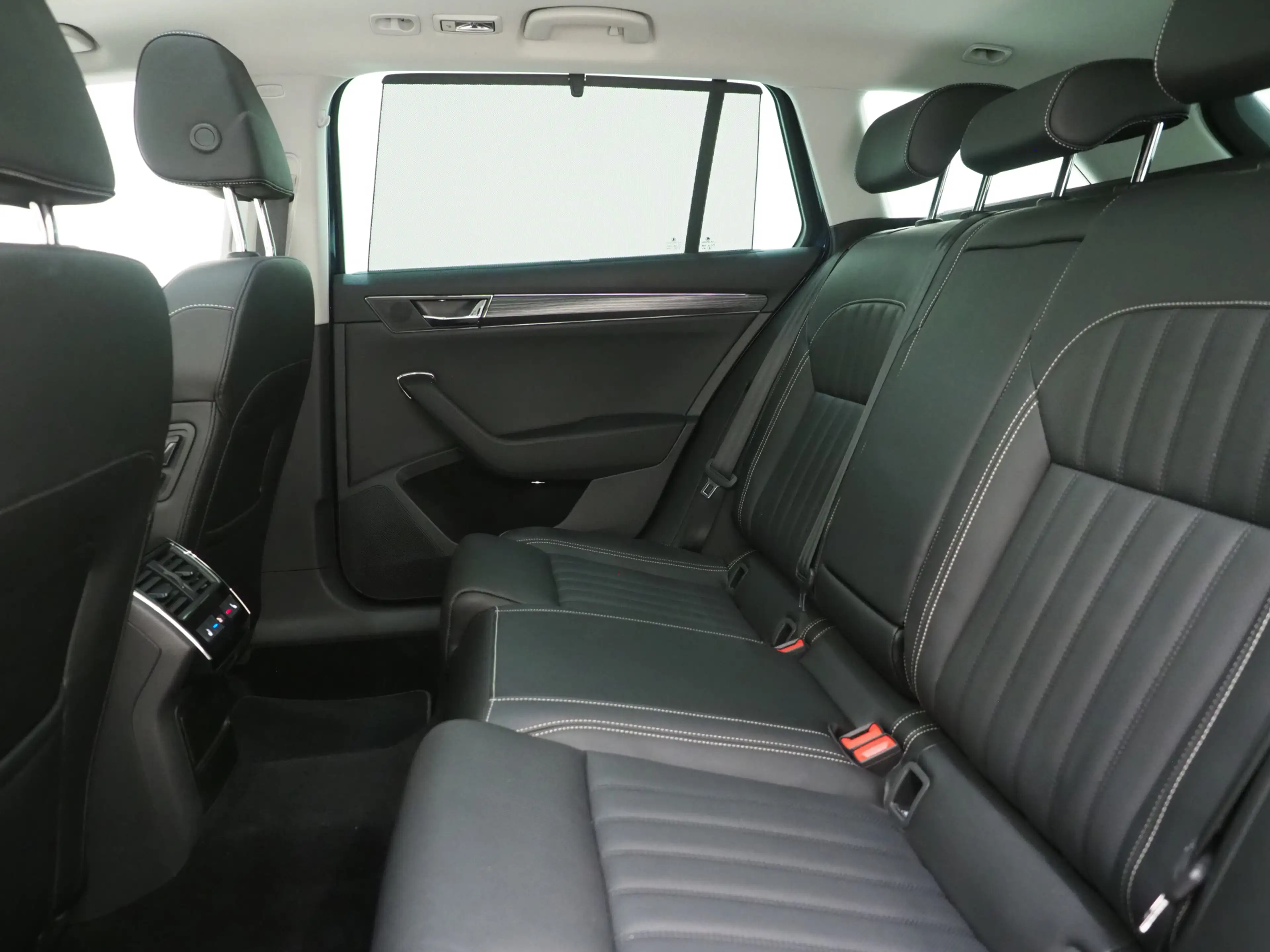 Skoda Superb Combi 1.4 TSI iV Style | Panoramadak | Leder | Tre — photo 41