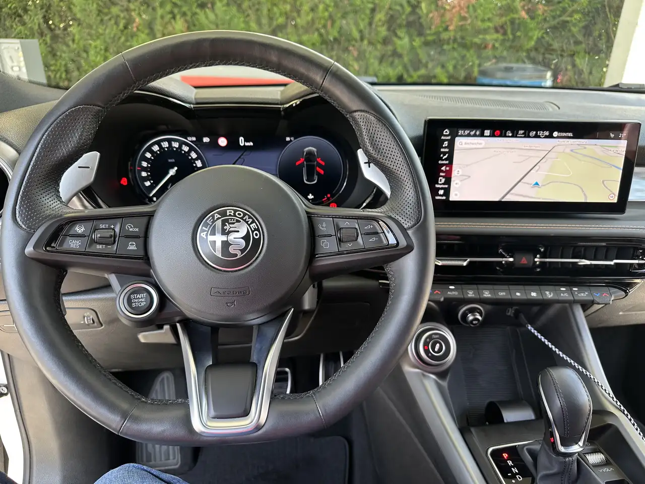 Alfa Romeo Tonale 2025 — фото 11