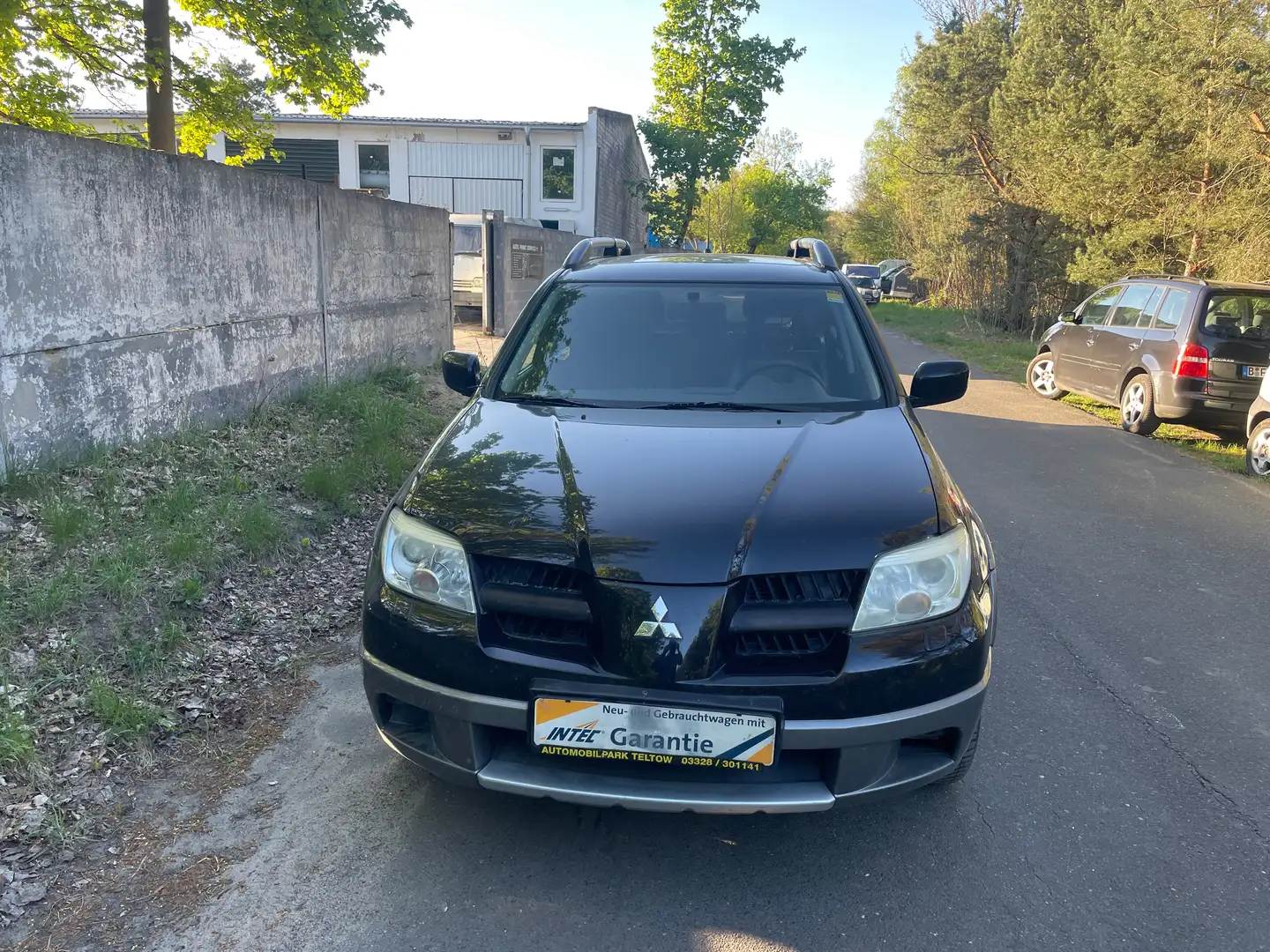 Mitsubishi Outlander 2.4 SportAutomatik,M2007, Vollleder, 2 Schiebedach - 2