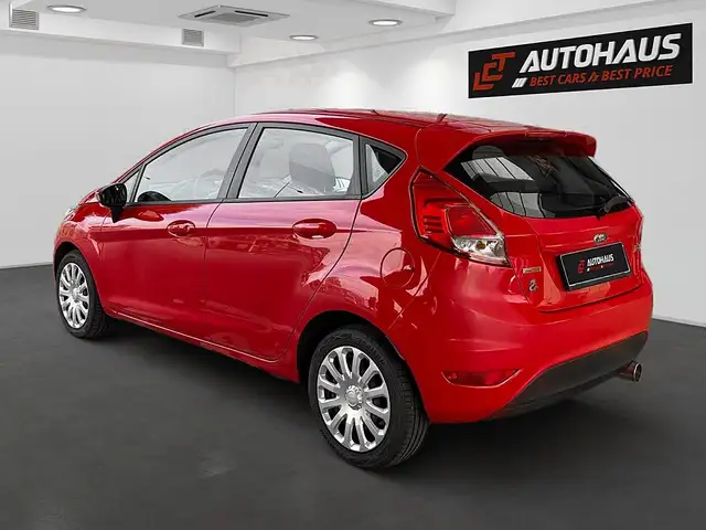 Ford Fiesta view 3