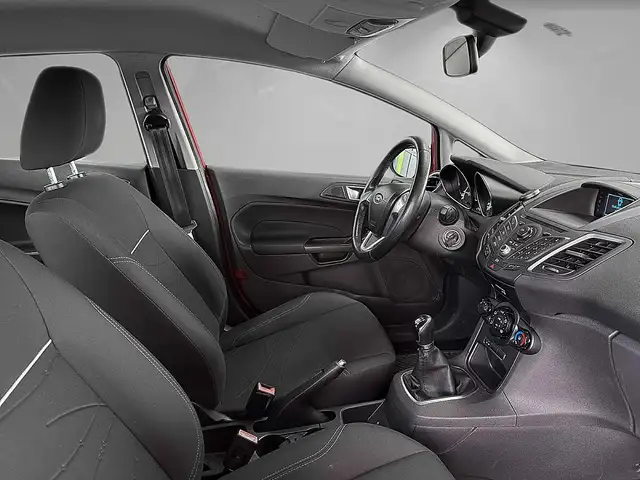 Ford Fiesta view 8