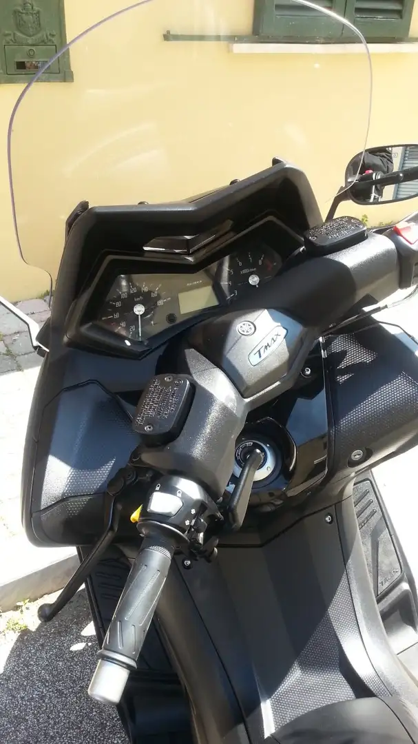Yamaha TMAX 530 Negro - 2