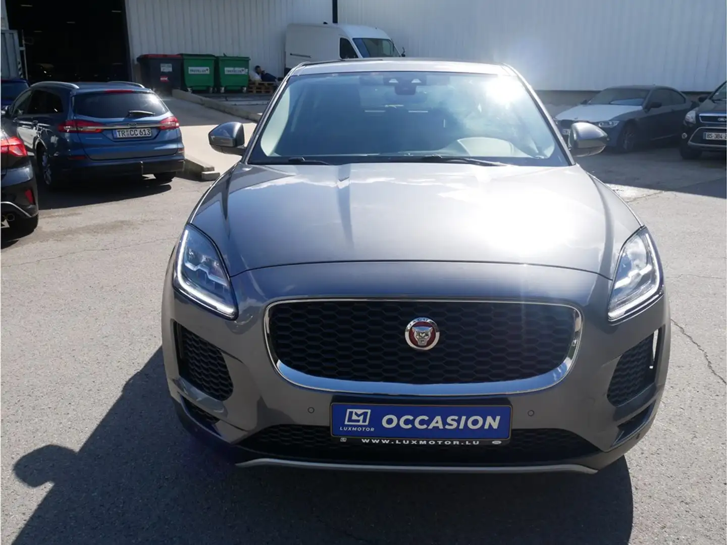 Jaguar E-Pace 2.0d 4x4 150cv/110kw automat. Gris - 1
