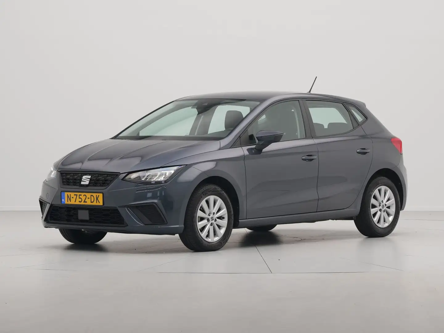 SEAT Ibiza 1.0 EcoTSI 95pk Style Navi via App Clima Pdc Front Gris - 2