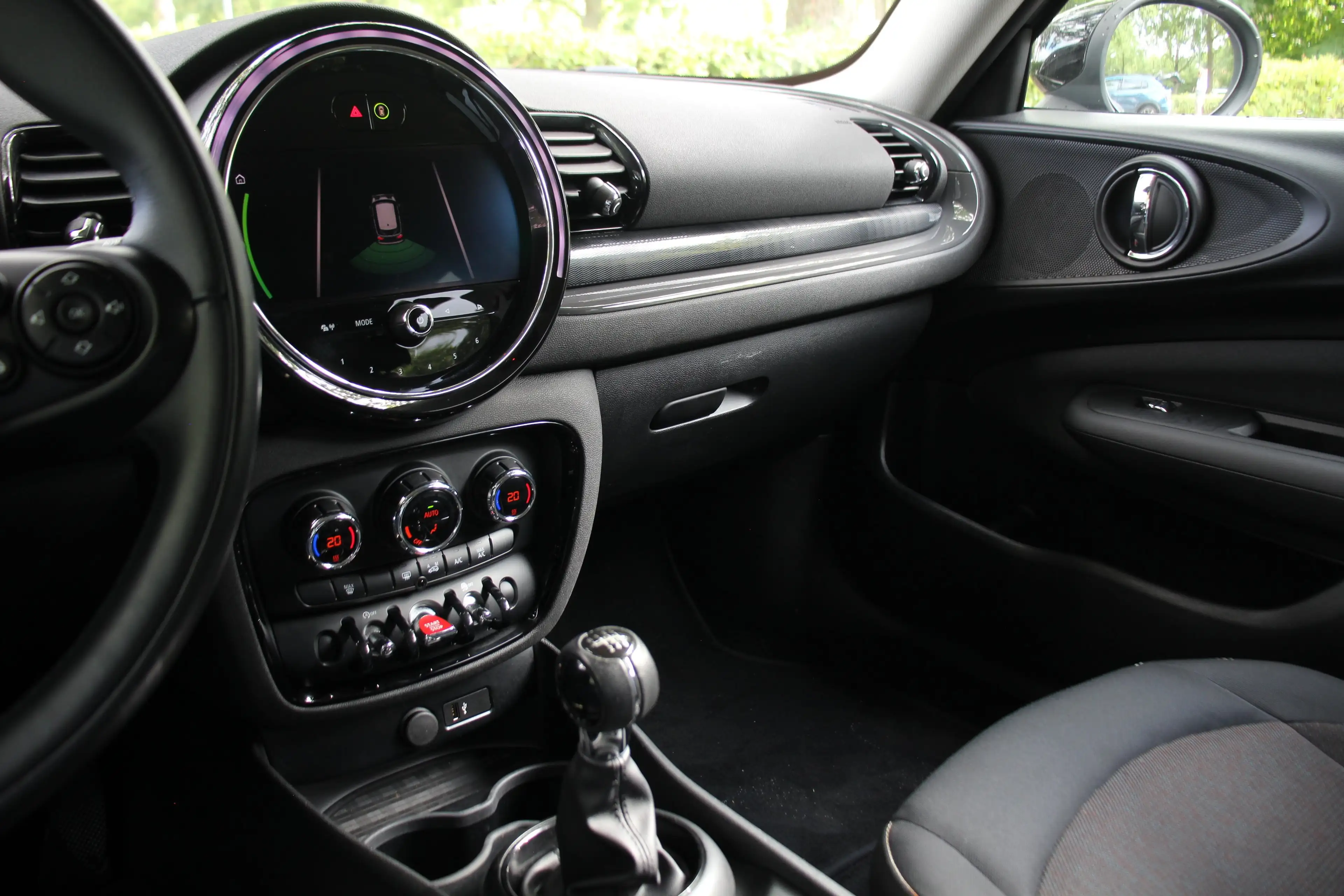 MINI Cooper Clubman 1.5 Business Edition | NL-AUTO! | CRUISE | PARK SE — photo 20