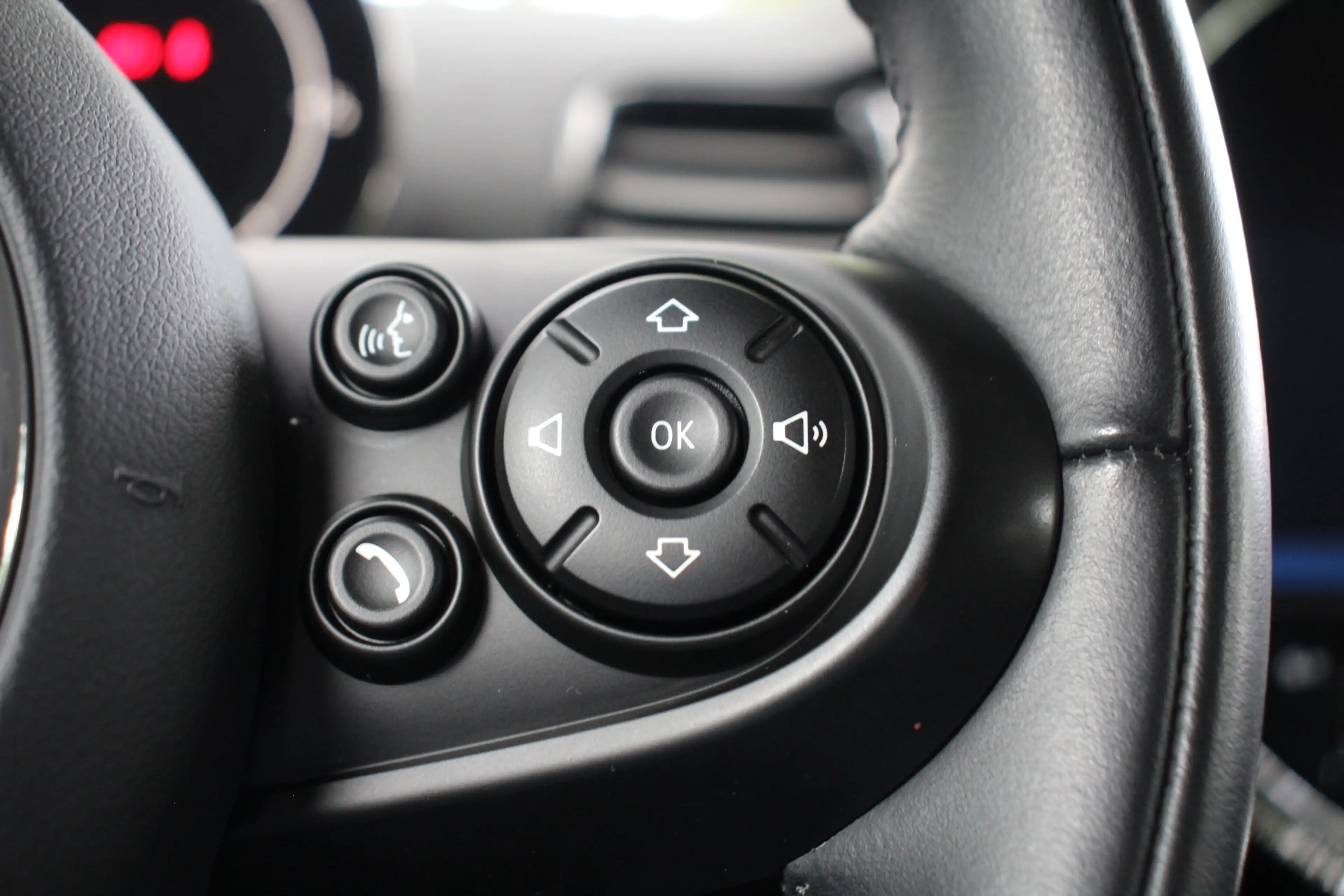 MINI Cooper Clubman 1.5 Business Edition | NL-AUTO! | CRUISE | PARK SE — photo 13