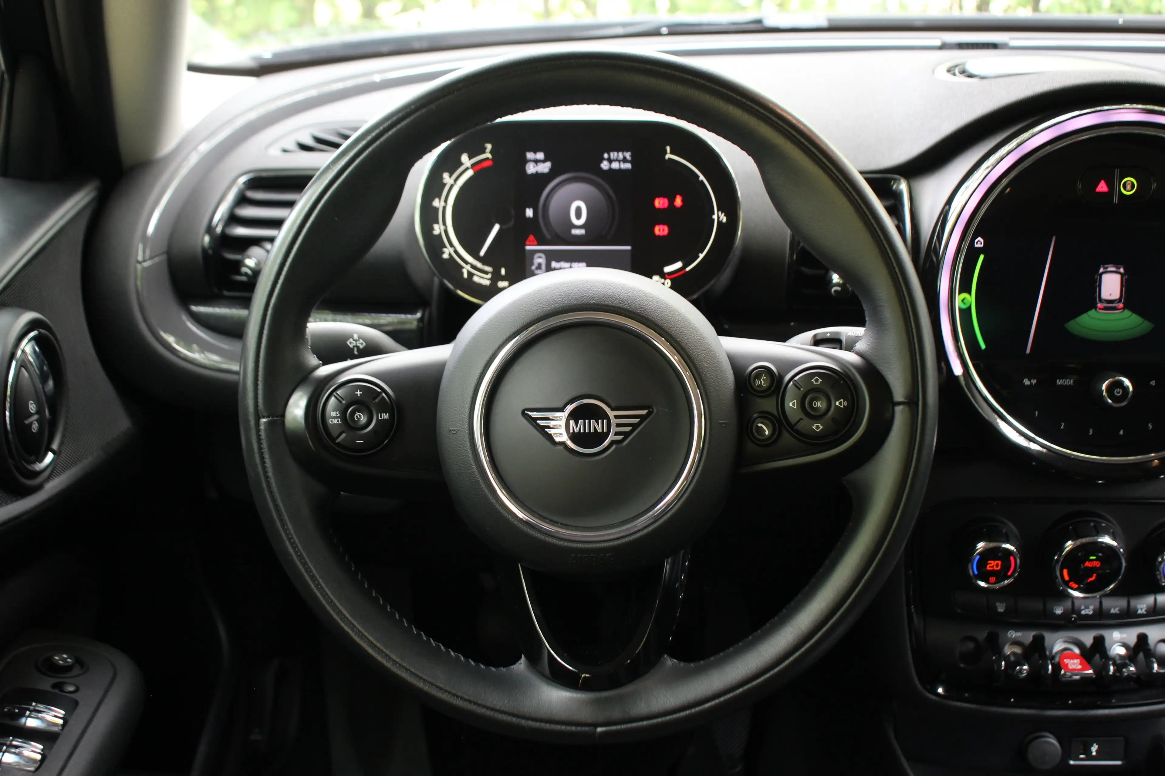 MINI Cooper Clubman 1.5 Business Edition | NL-AUTO! | CRUISE | PARK SE — photo 24