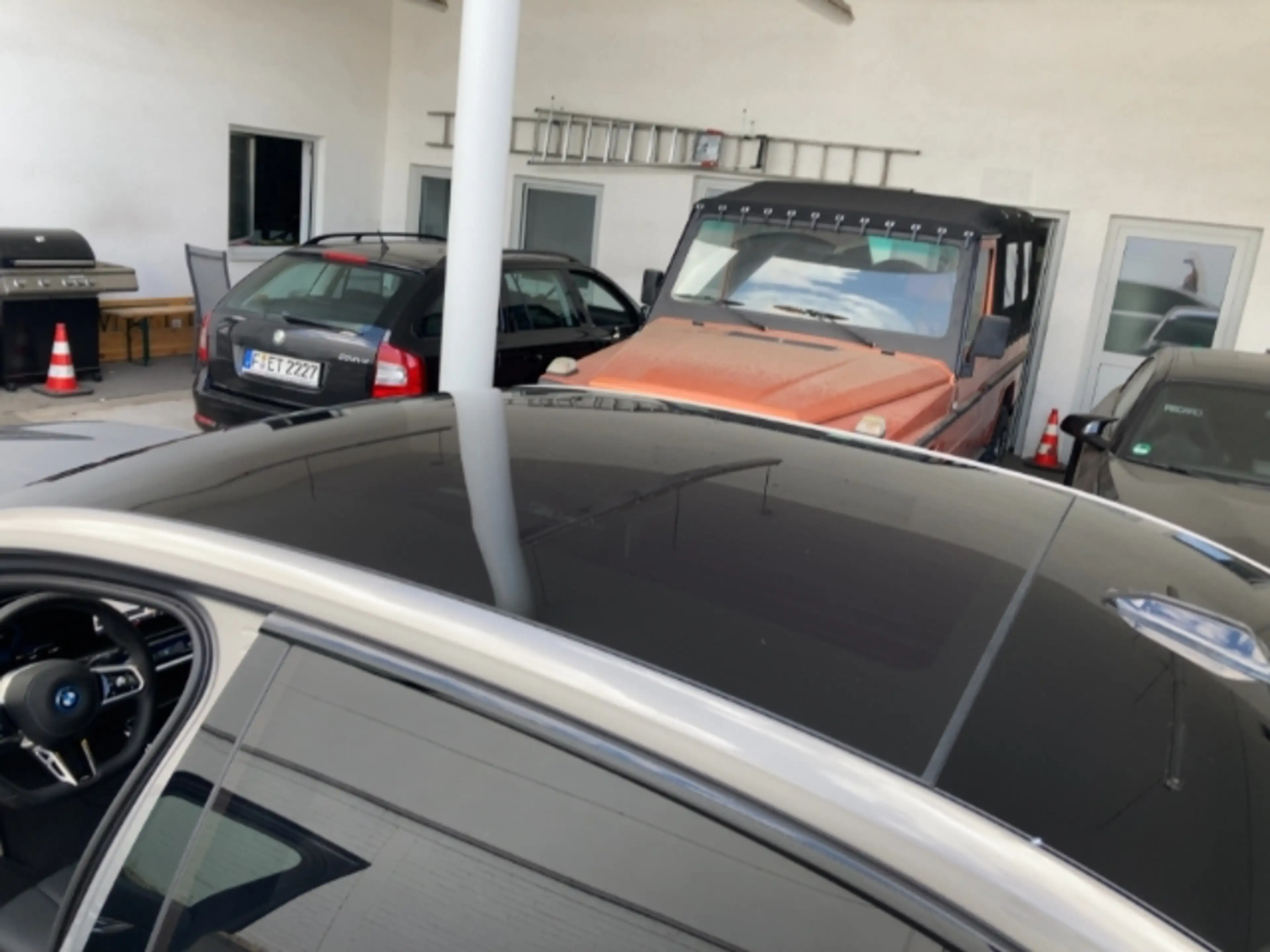 BMW i7 eDrive50 Limousine Sportpaket Luftfederung Niveau — photo 15