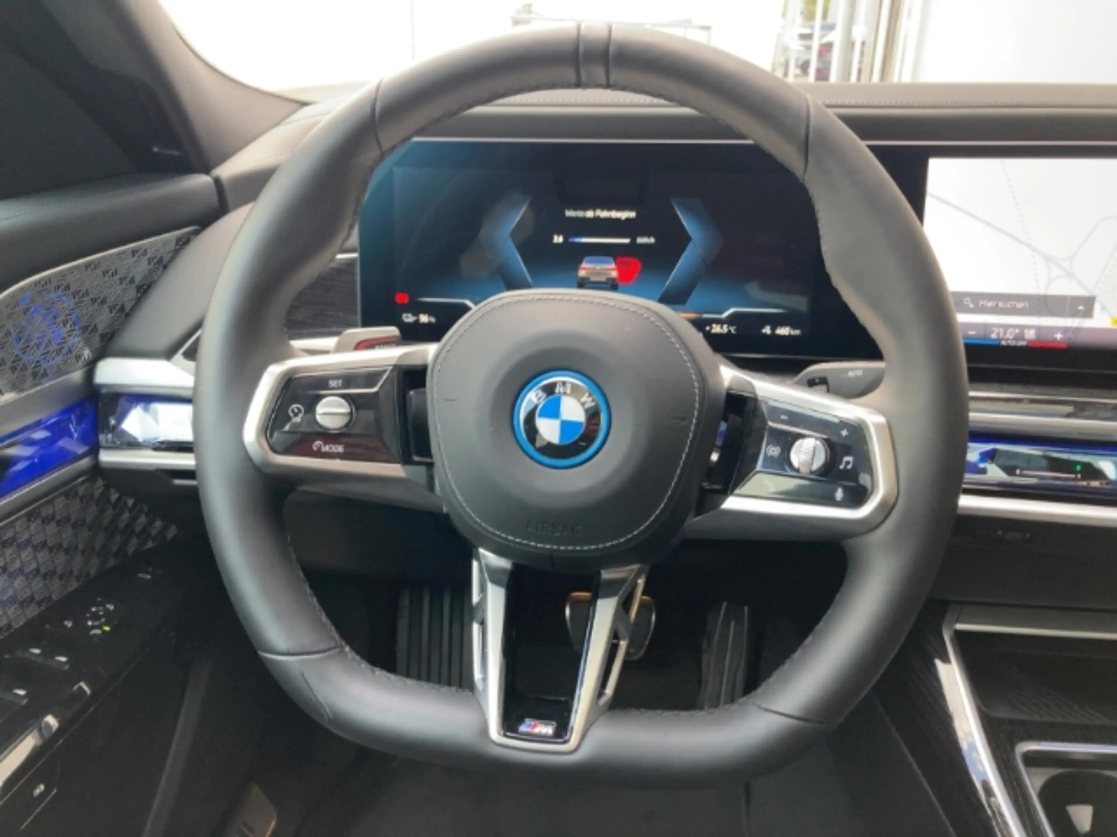 BMW i7 eDrive50 Limousine Sportpaket Luftfederung Niveau — photo 10