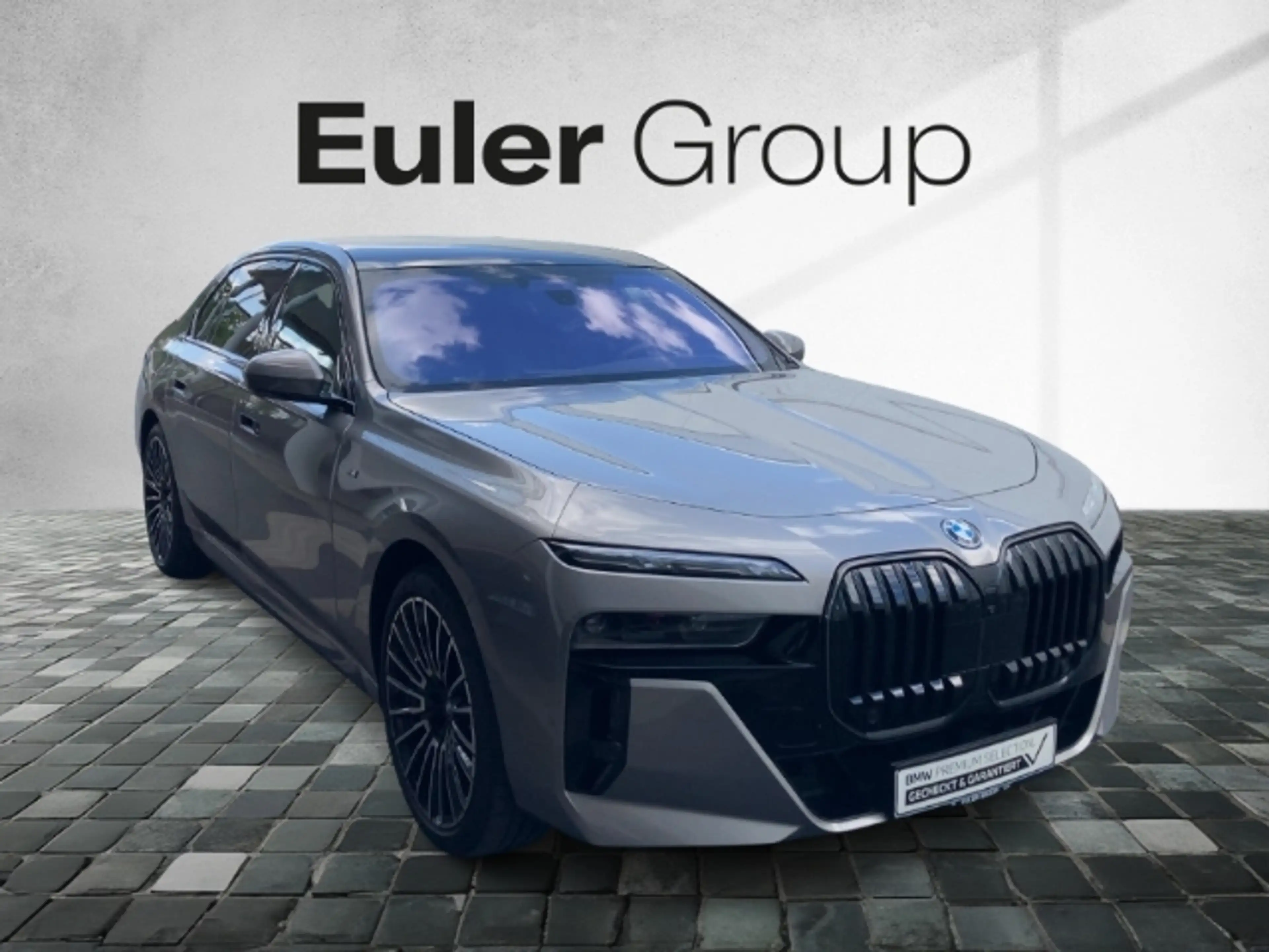 BMW i7 eDrive50 Limousine Sportpaket Luftfederung Niveau — photo 6