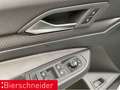 Volkswagen Golf Variant Golf 8 Var 2.0 TDI DSG R-Line Black Style 18 PAN Weiß - thumbnail 10