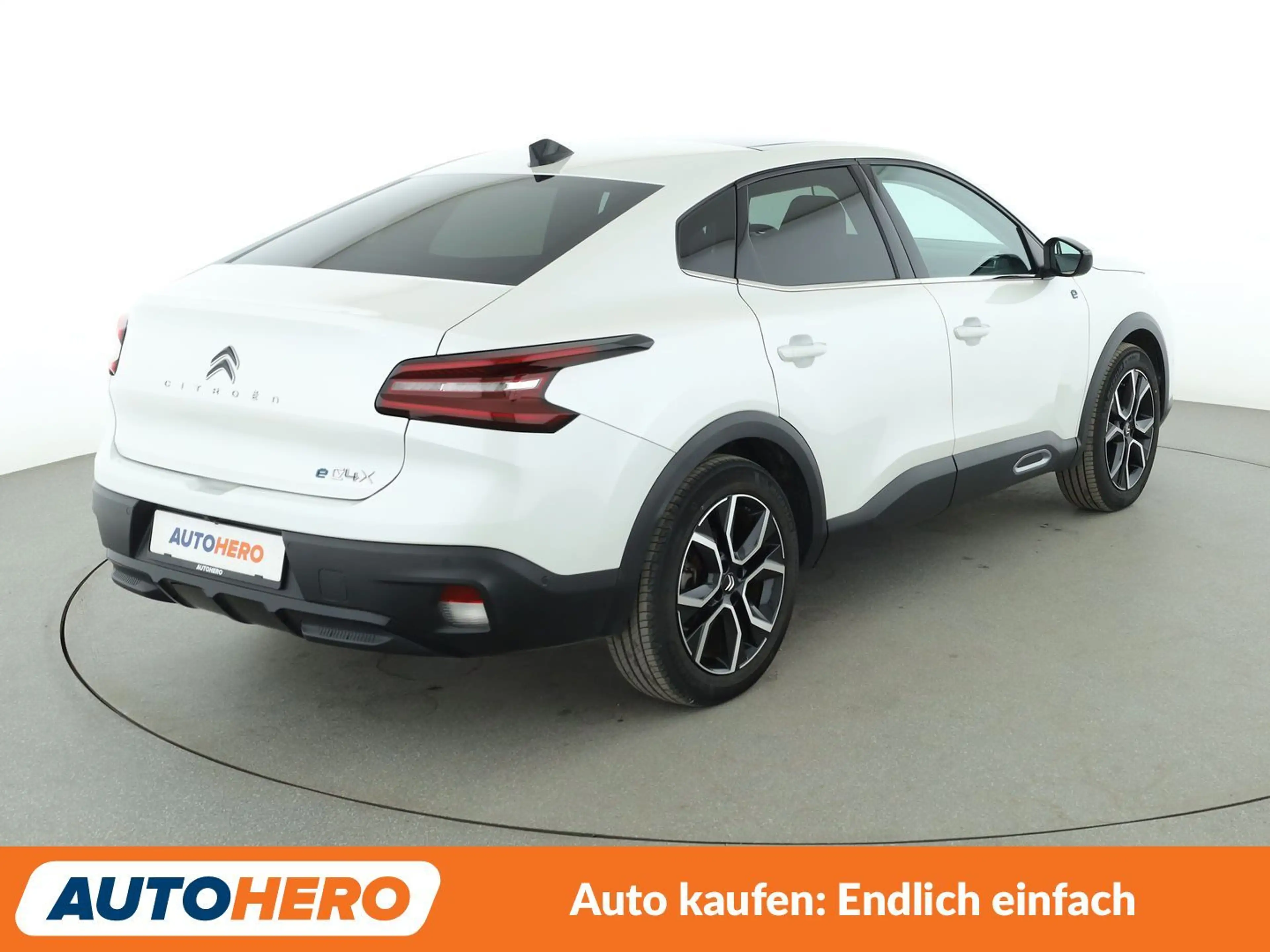 Citroen C4 X electric drive 100 kW e-Shine Aut.*NAVI*EcoLED*CAM — photo 6