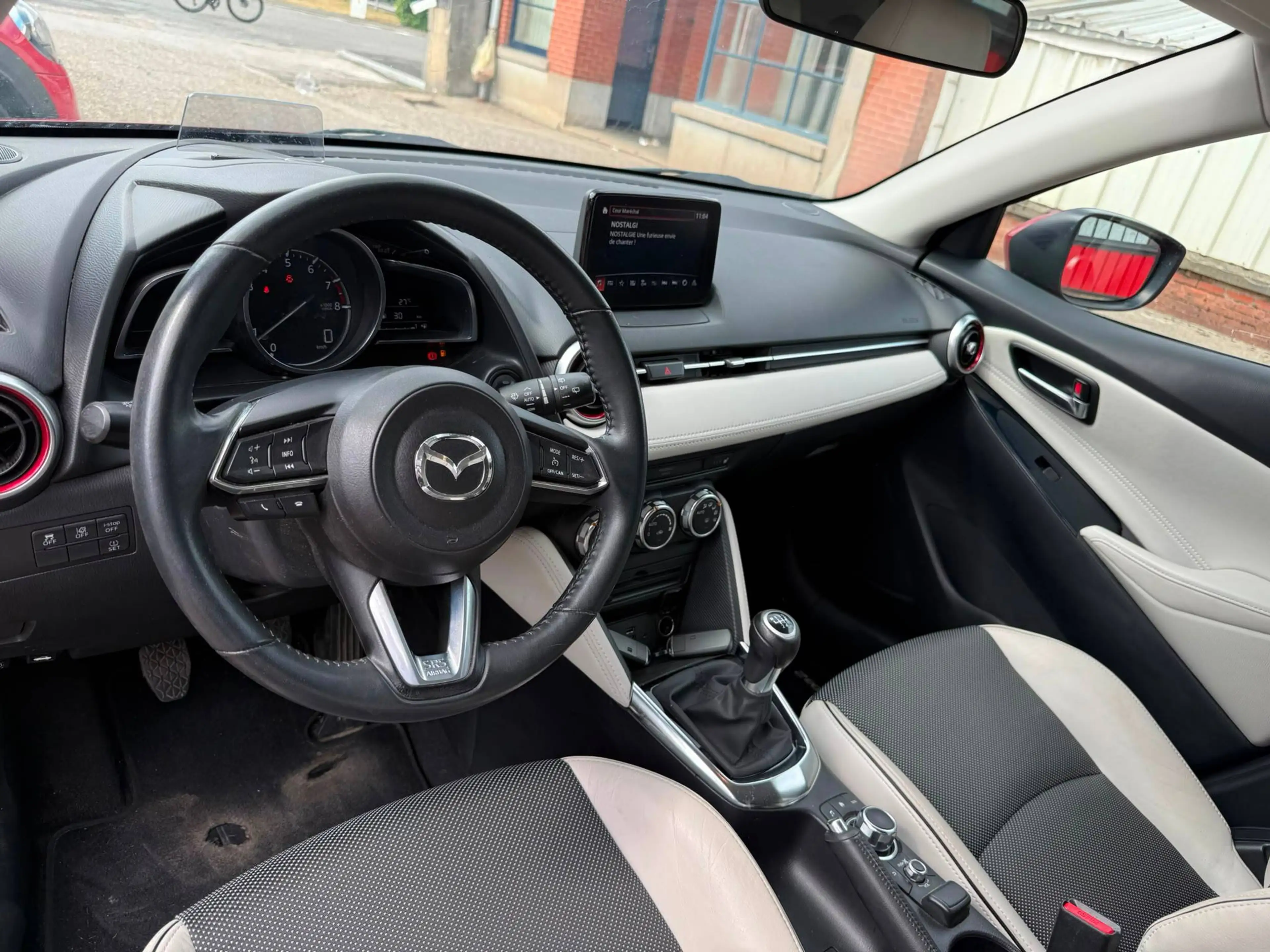 Mazda 2 1.5i / Gps / Camera / Capteurs / Airco  / Led / Garantie — photo 12