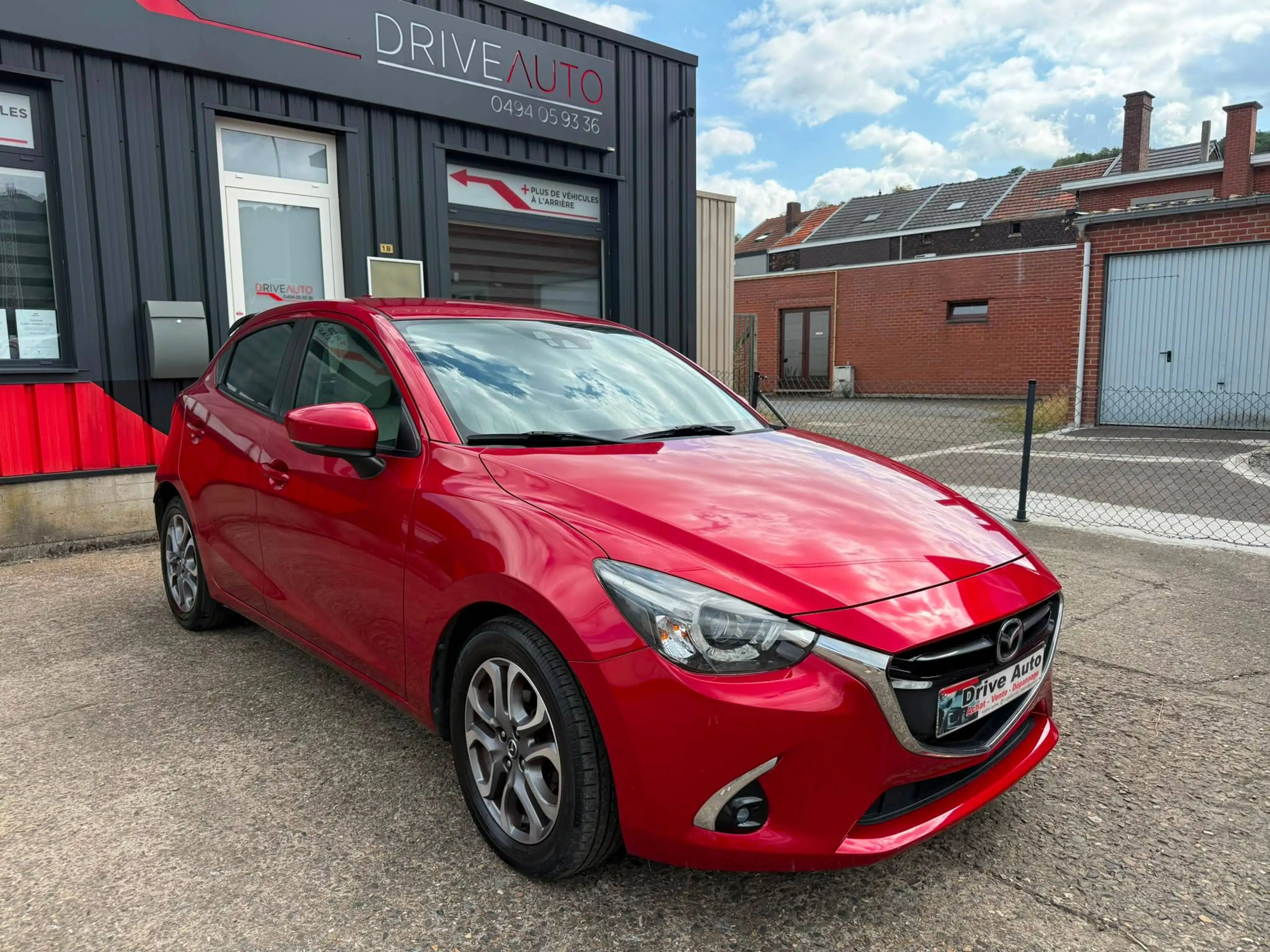 Mazda 2 1.5i / Gps / Camera / Capteurs / Airco  / Led / Garantie — photo 6