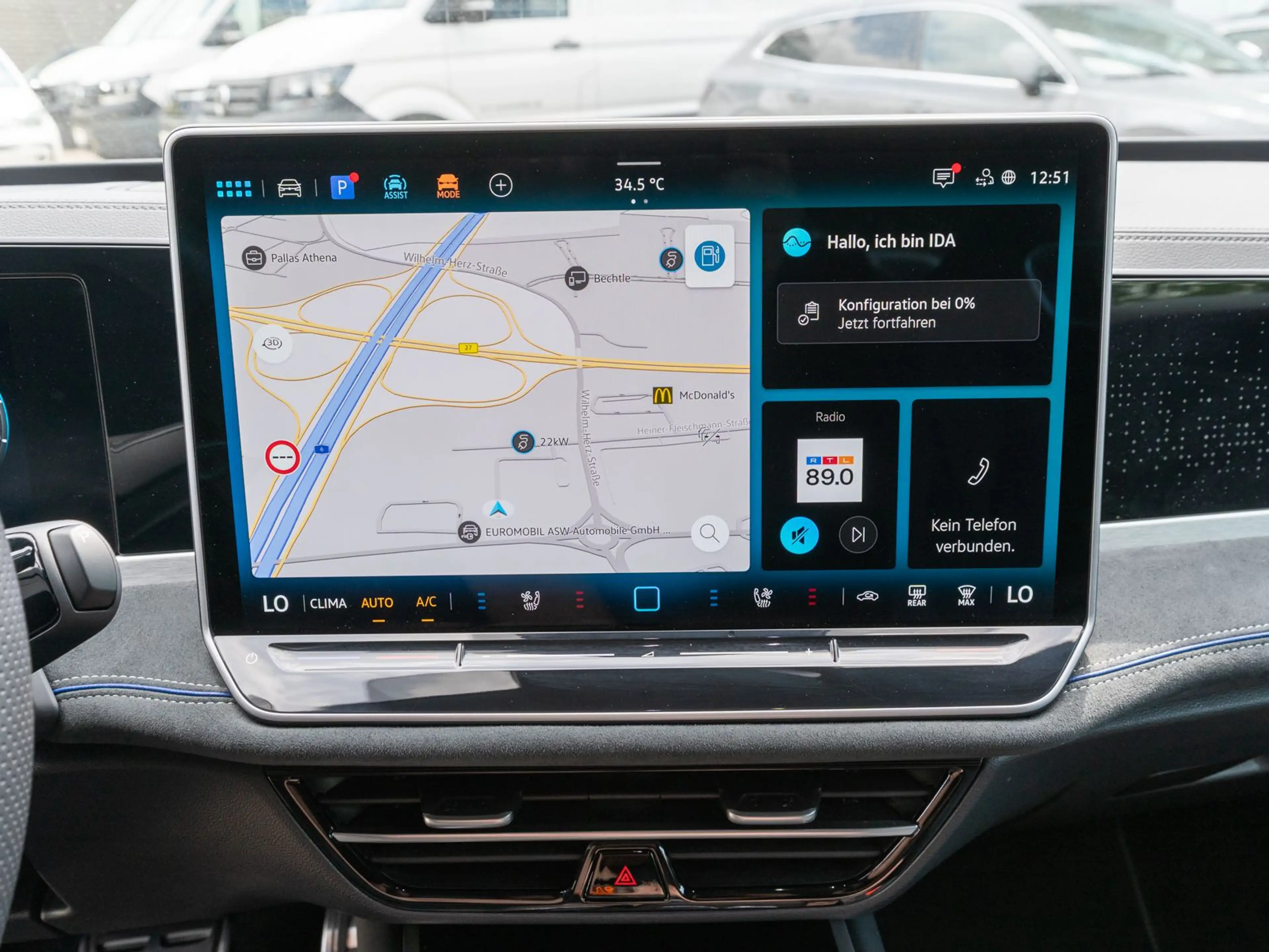 Volkswagen Passat Variant R-Line 2.0TDI 4M DSG PANO HUD AHK — photo 13