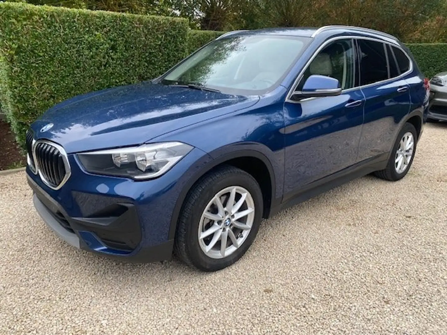 BMW X1 X1 sDrive18i Aut. Business Pack Blauw - 1