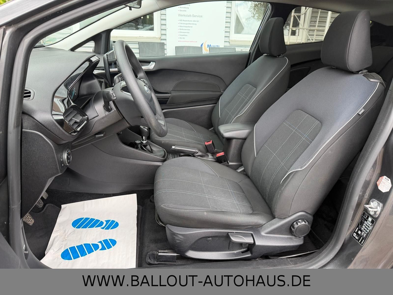 Ford Fiesta *KLIMA*NAVI*SYNIC*TEMPO*B&O*PANO*SHZ*SPUR* — photo 9