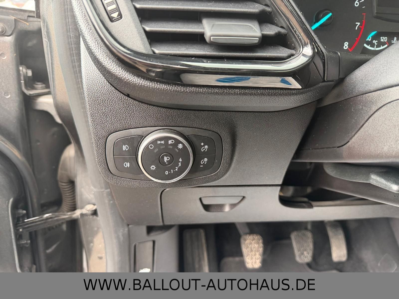 Ford Fiesta *KLIMA*NAVI*SYNIC*TEMPO*B&O*PANO*SHZ*SPUR* — photo 12