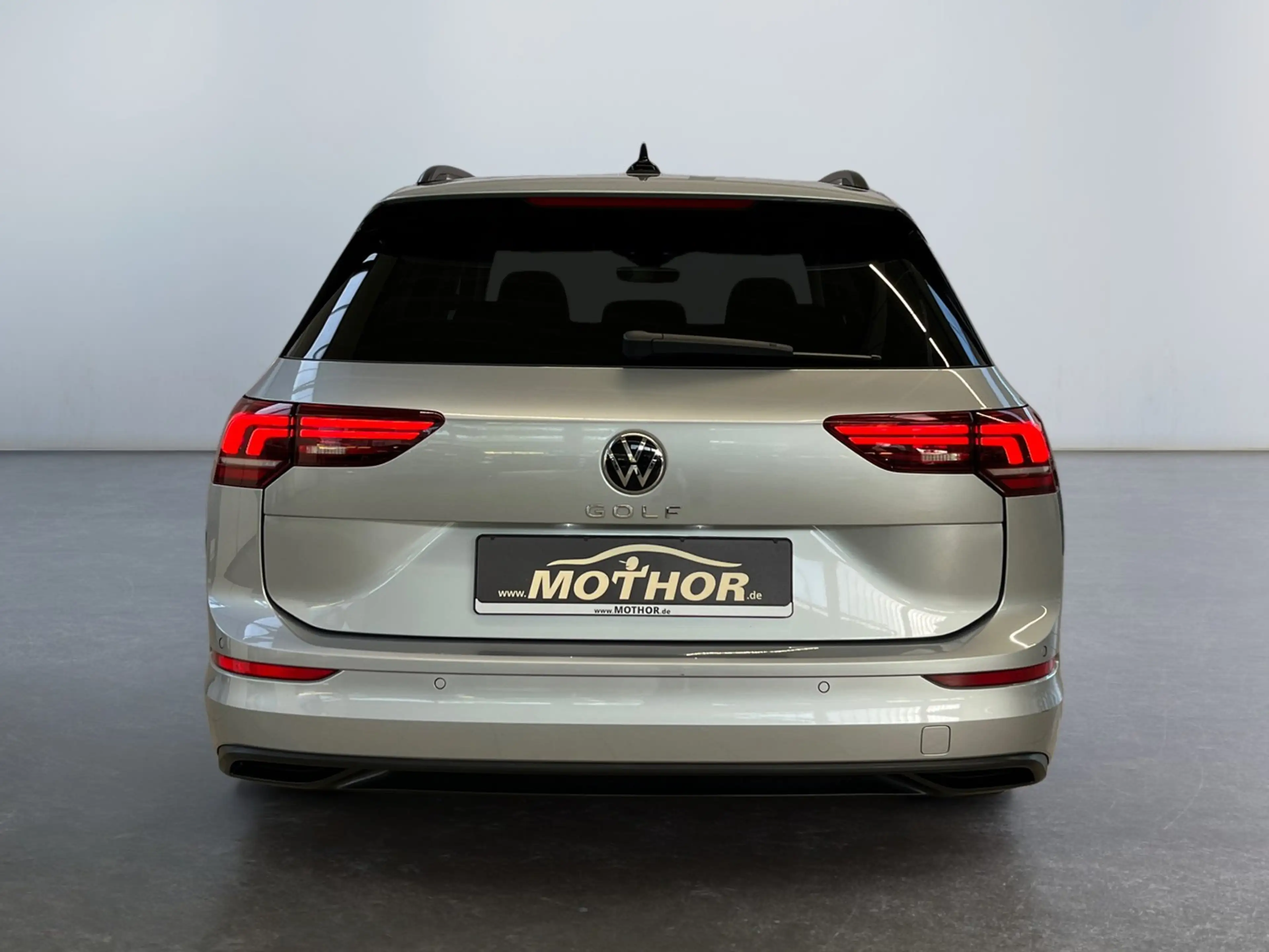 Volkswagen Golf Variant Golf VIII Variant Life 1.5TSI ACC FernlichtAssist — photo 5
