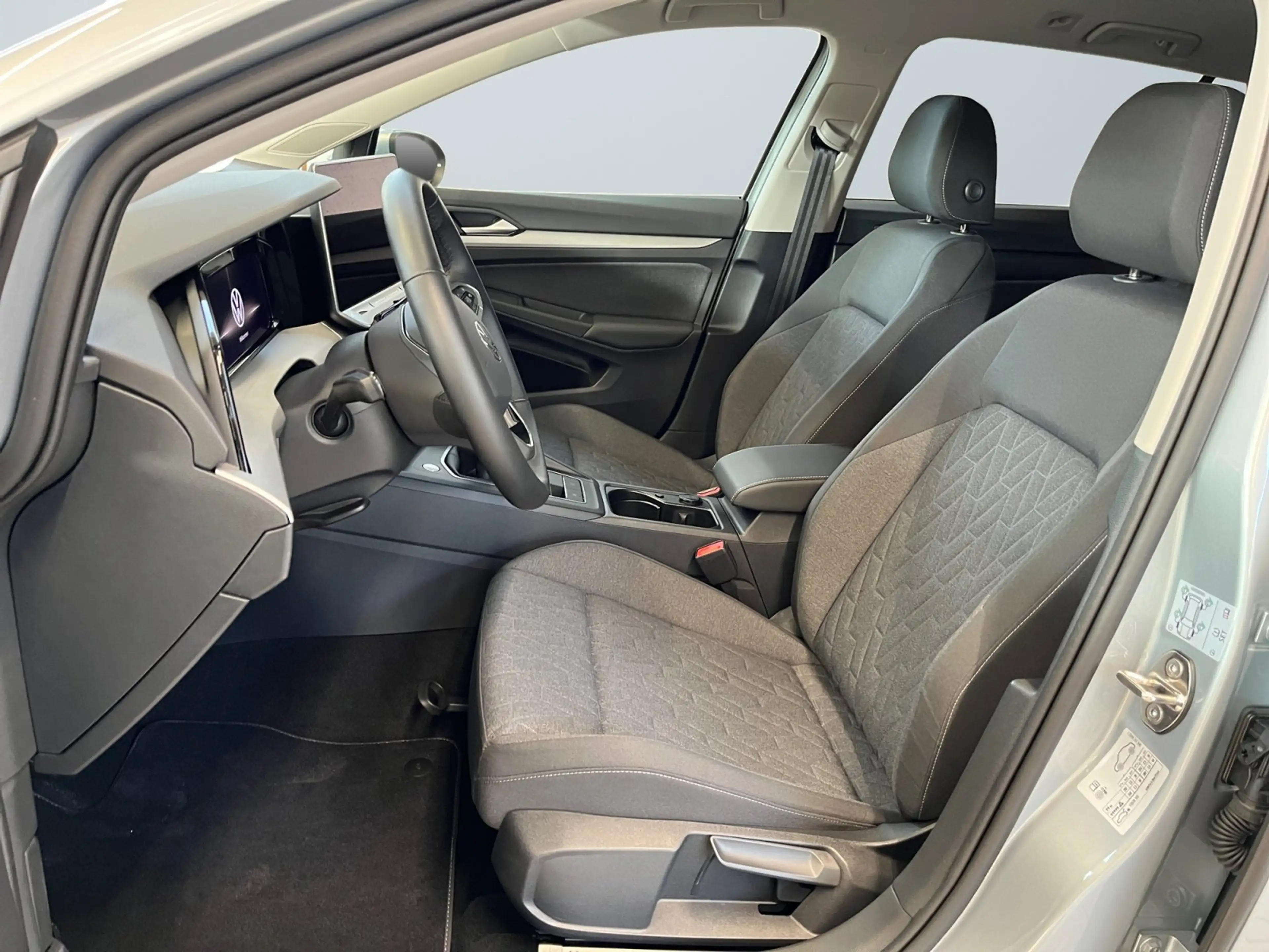 Volkswagen Golf Variant Golf VIII Variant Life 1.5TSI ACC FernlichtAssist — photo 7