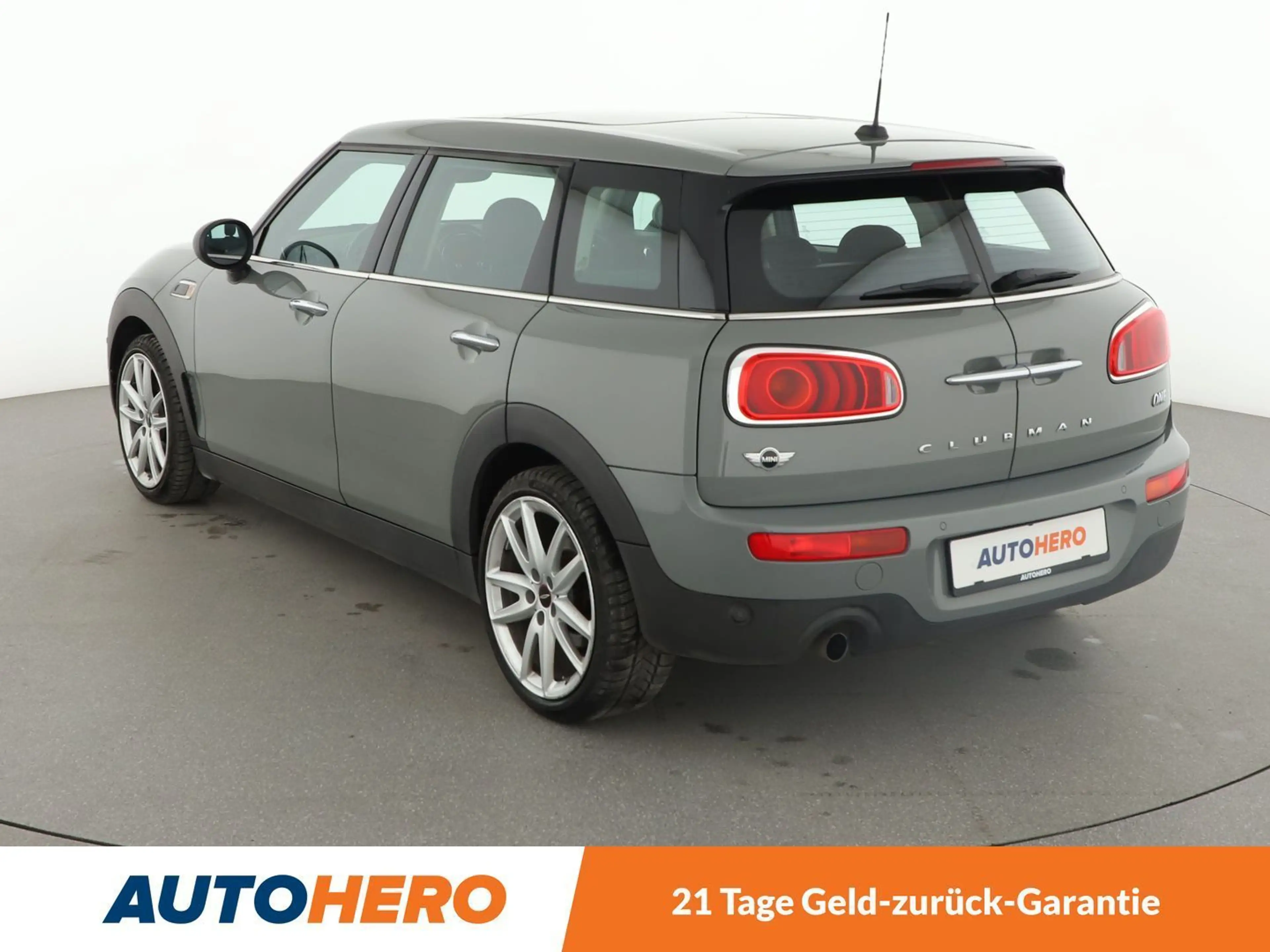 MINI One Clubman One*TEMPO*PDC*SHZ*ALU*PANO*LIM* — photo 4