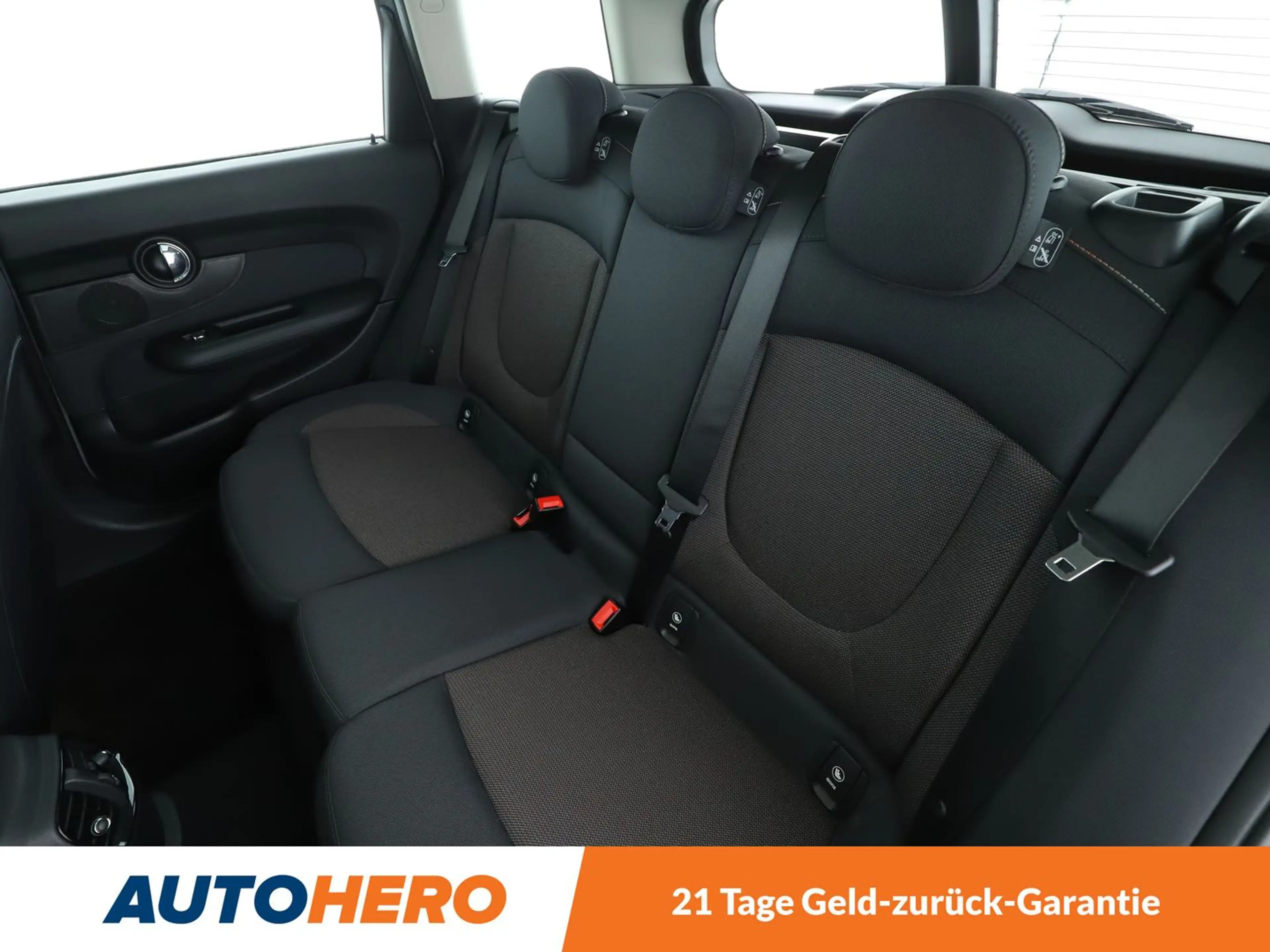 MINI One Clubman One*TEMPO*PDC*SHZ*ALU*PANO*LIM* — photo 14