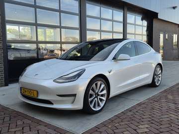 Long Range AWD 75 kWh | Autopilot