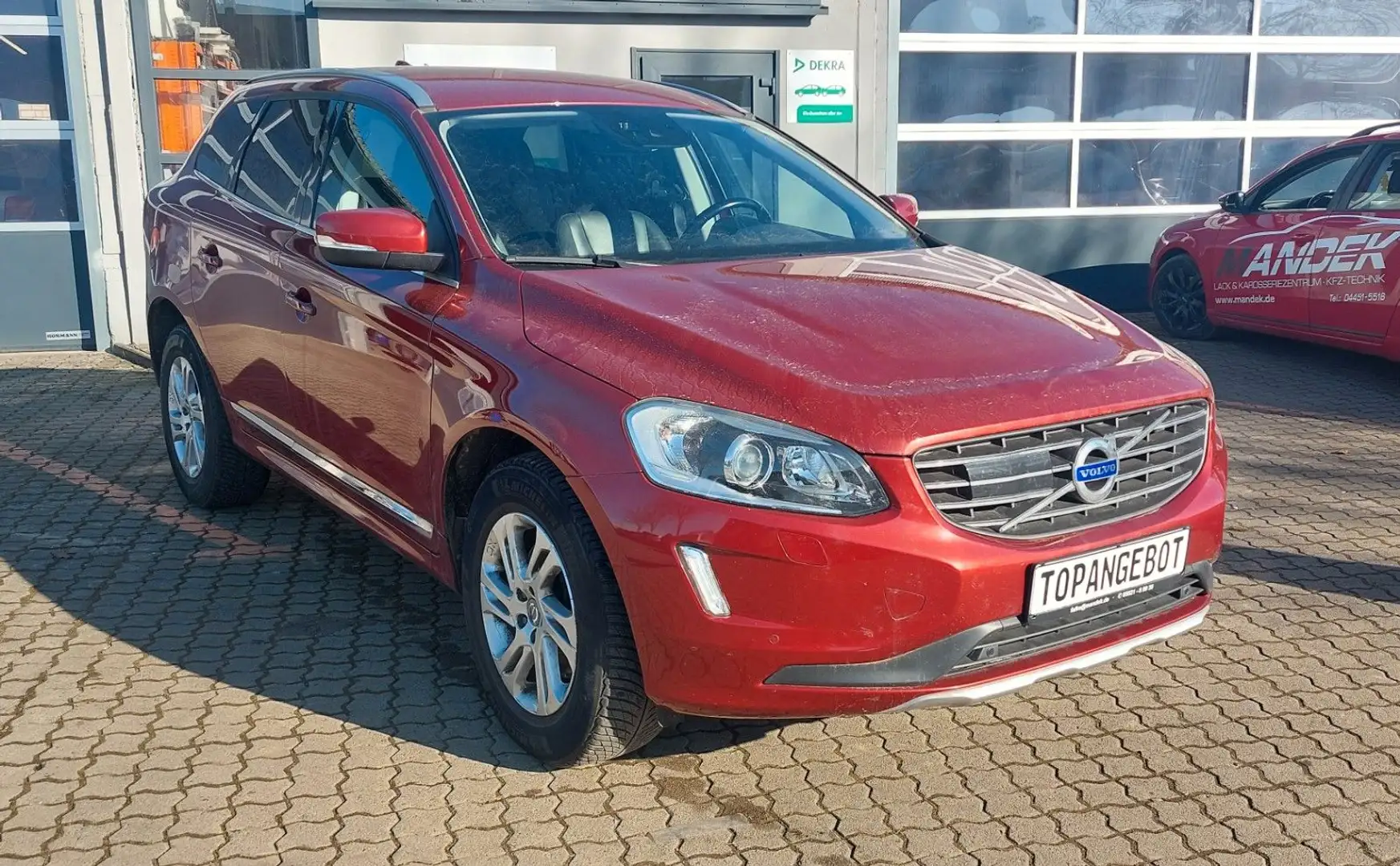 Volvo XC60 XC60 Summum AWD Rot - 1