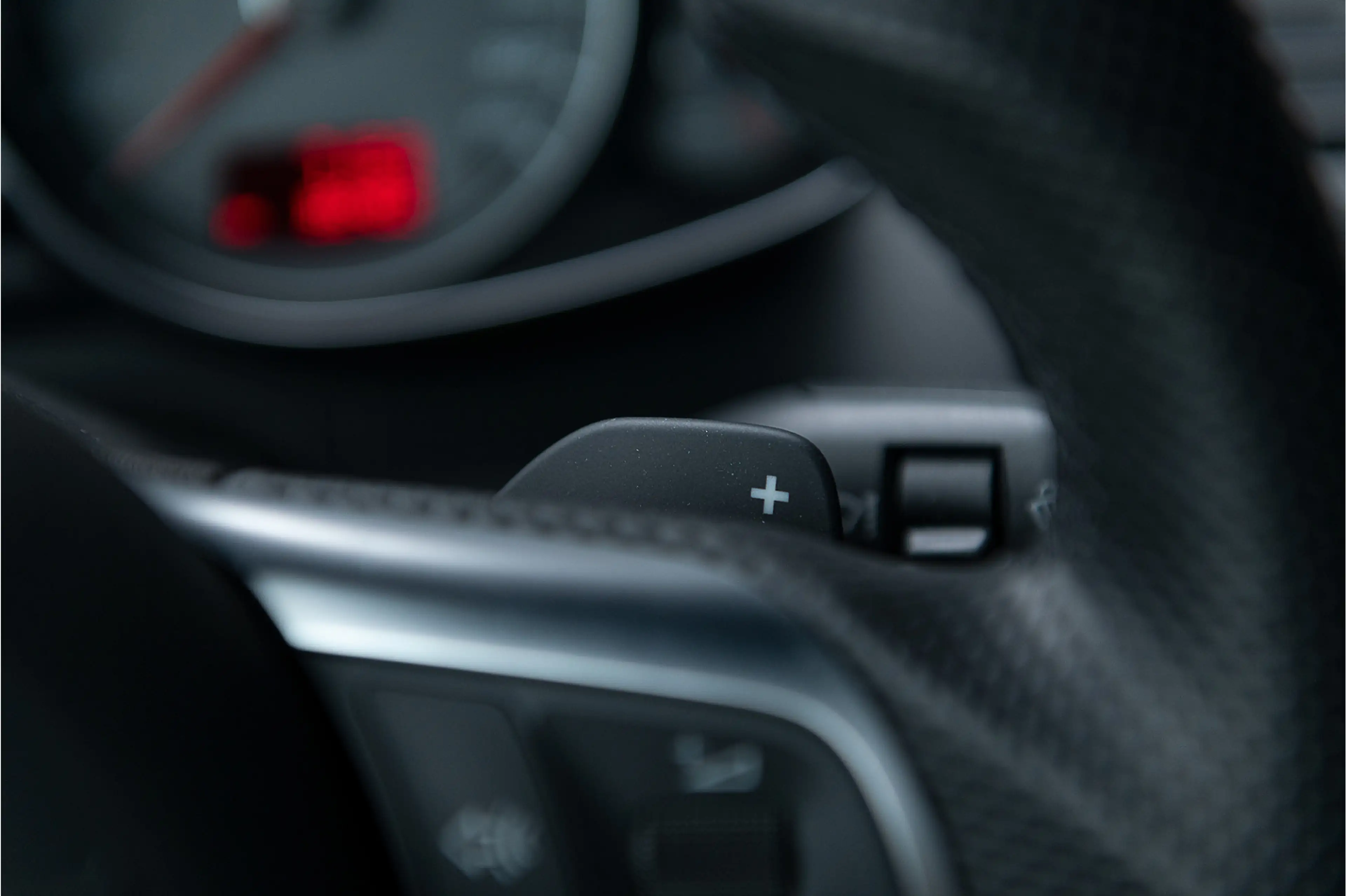 Audi R8 4.2 V8 FSI Carbon Navi B&O LED PDC CruiseContr. — photo 35
