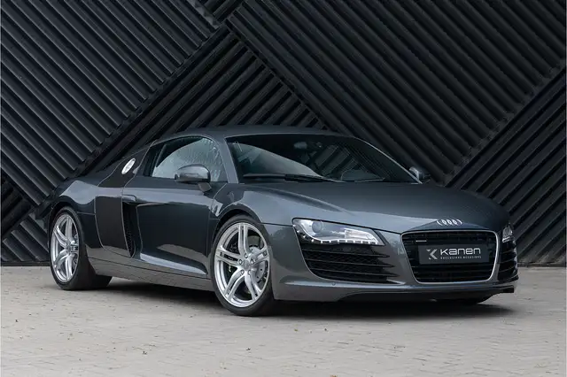 Audi R8 4.2 V8 FSI Carbon Navi B&O LED PDC CruiseContr.