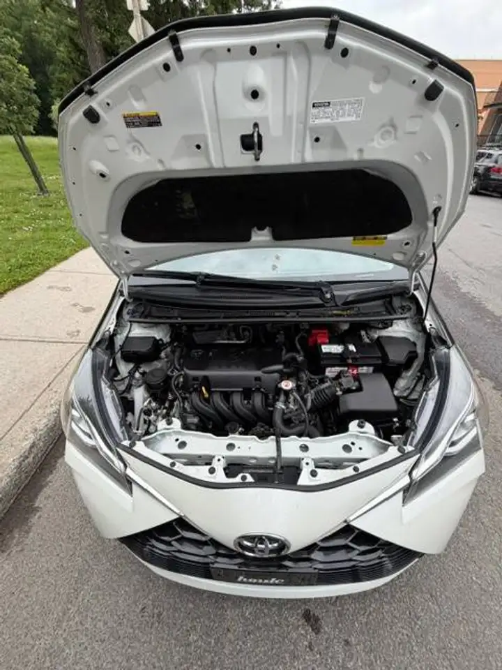 Toyota Yaris fotografie Toyota Yaris