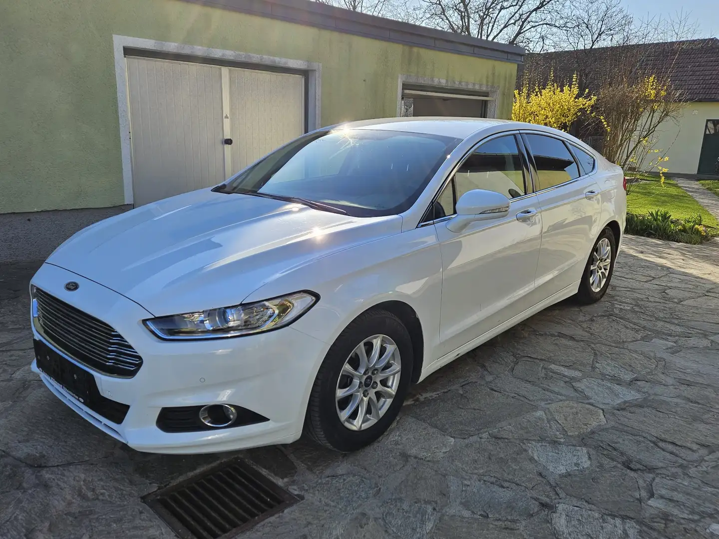 Ford Mondeo Trend 1,5 EcoBoost - 1