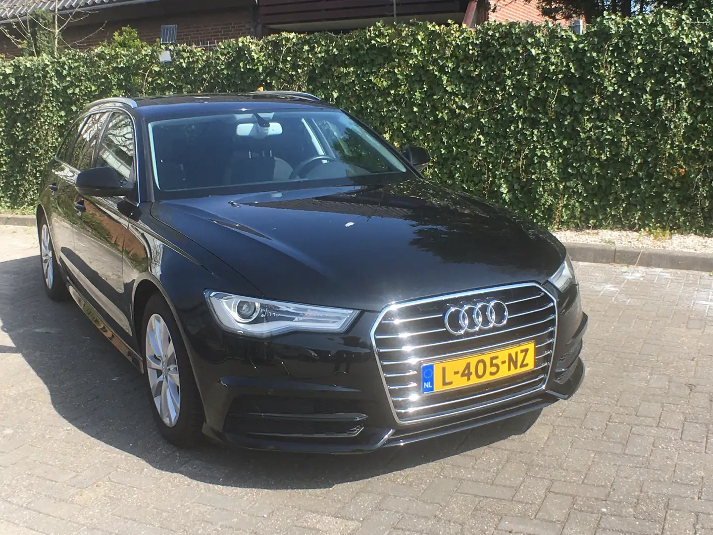Audi A6 Avant 1.8 TFSI ultra Advance Sport Navigatie, Pano Zwart - 2