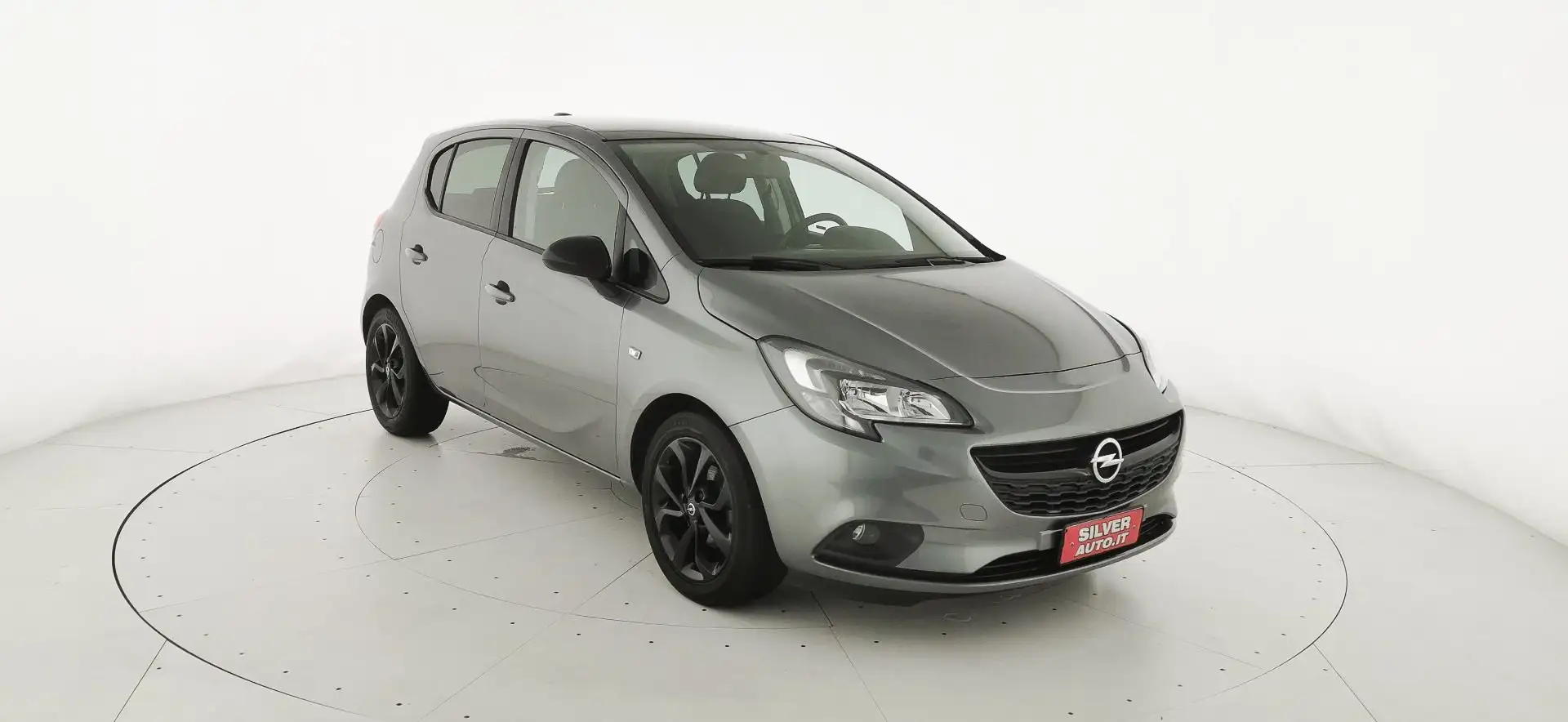 Opel Corsa 1.4 90CV GPL Tech 5 porte b-Color Grigio - 1