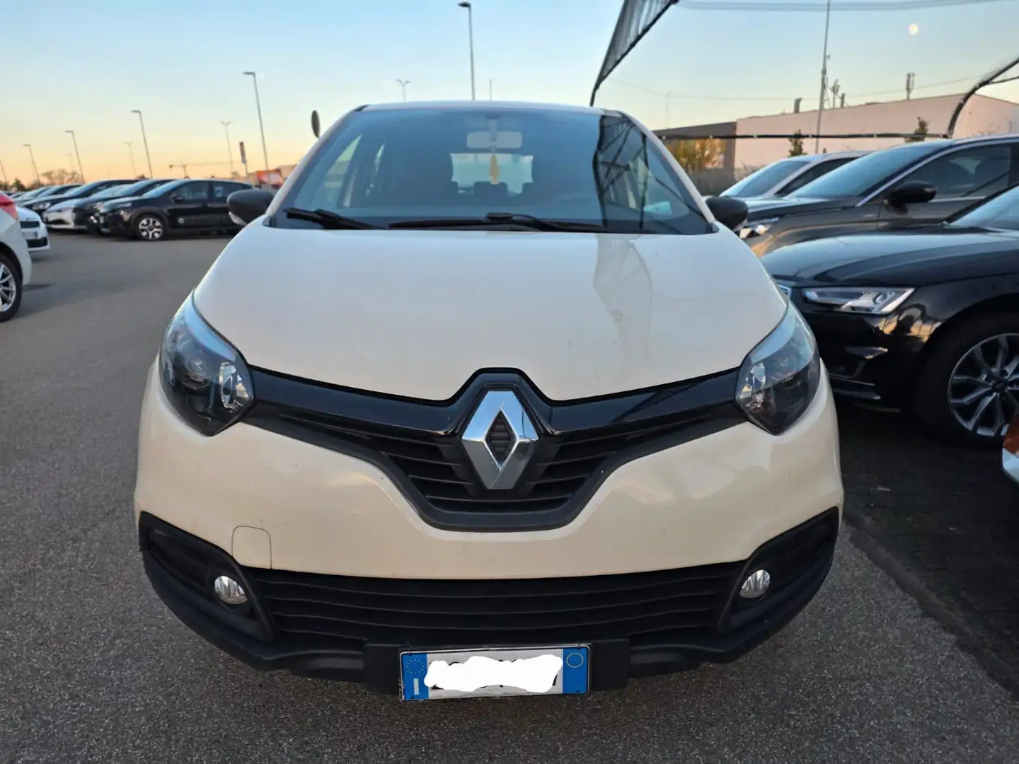 Renault Captur 1.5 dci Stop&Start Wave 90cv - 2