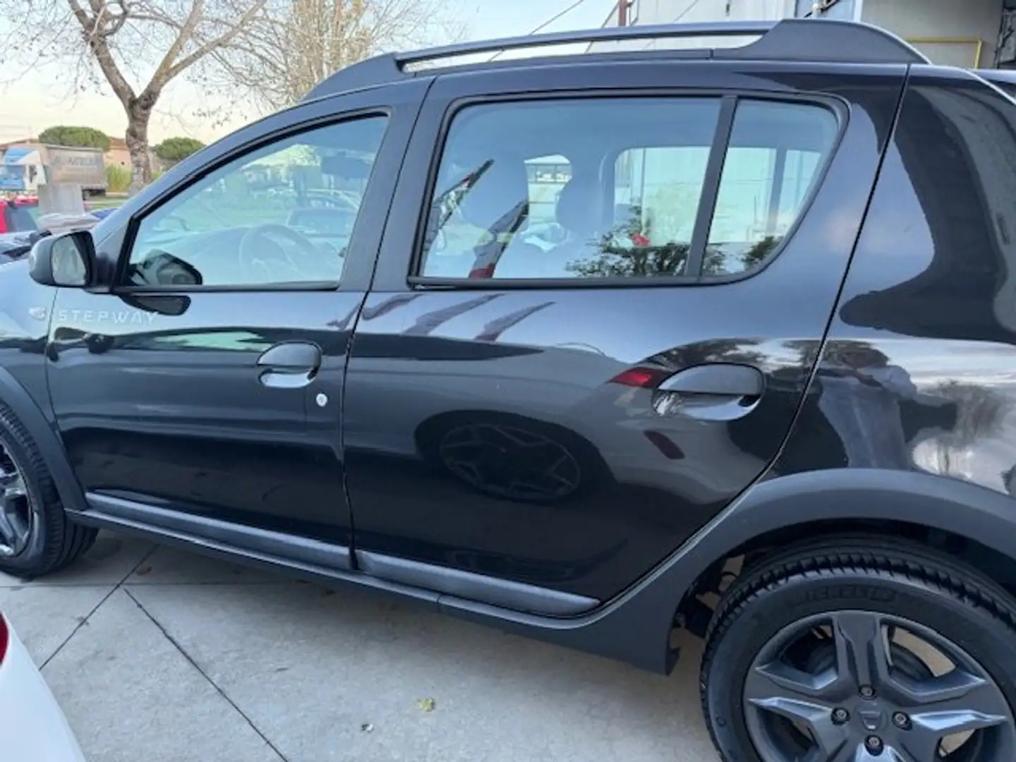 Dacia Sandero Sandero II 2017 Stepway Stepway 0.9 tce turbo Gpl Nero - 2