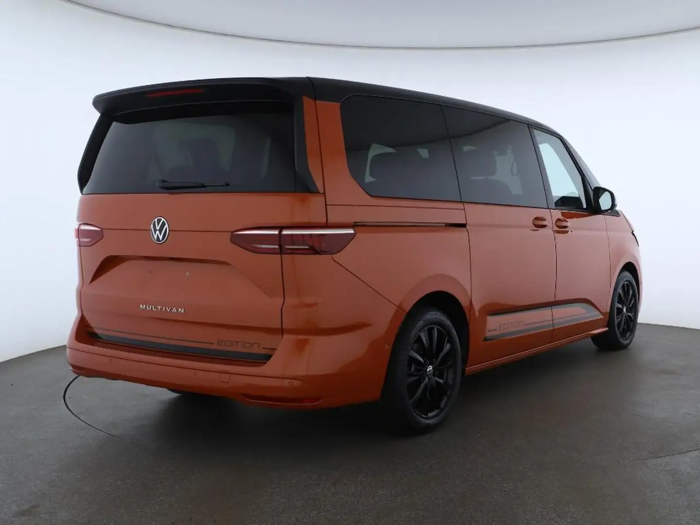 Volkswagen T7 Multivan Life (ACC.NAVI.PDC.LED MATRIX.SH.SHZ) 2.0 TSI DSG Orange - 2