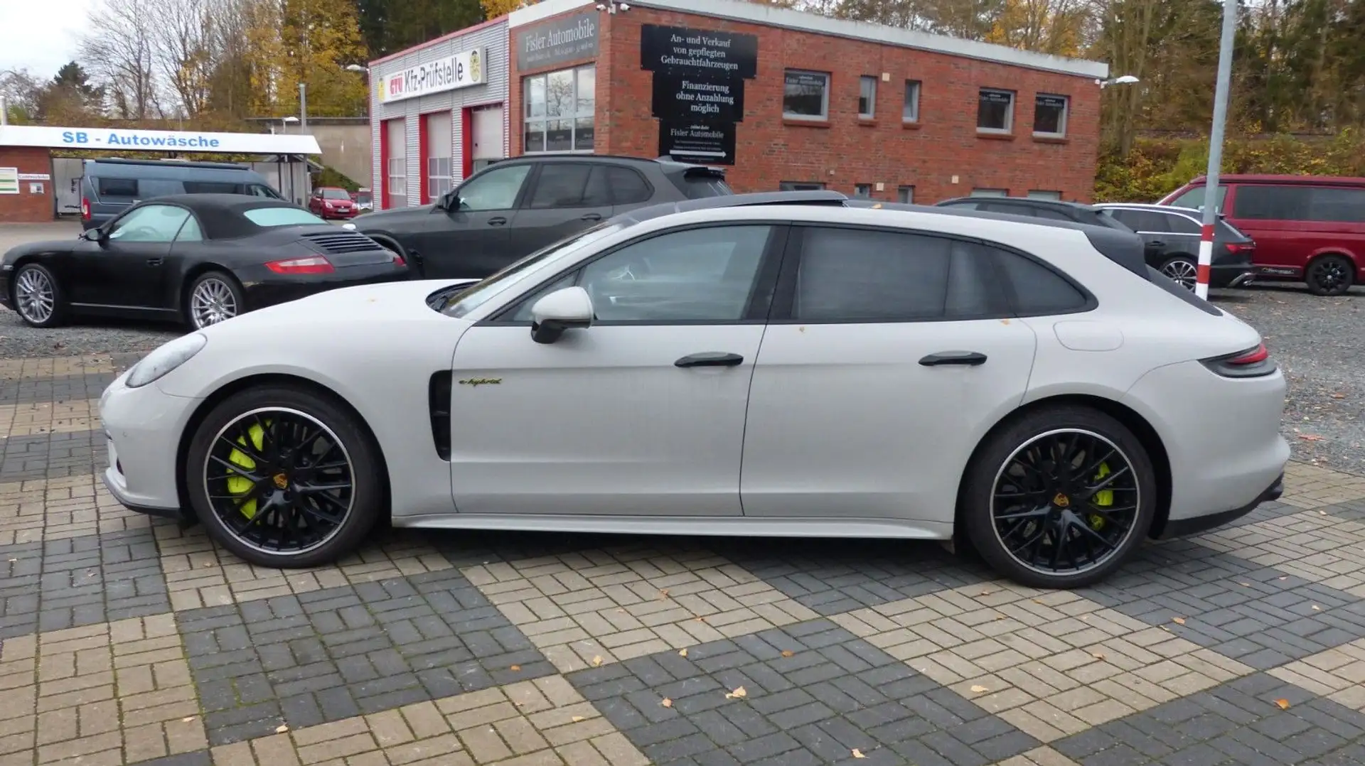 Porsche Panamera Sport Turismo Turbo S E-Hybrid APPROVED Grau - 2