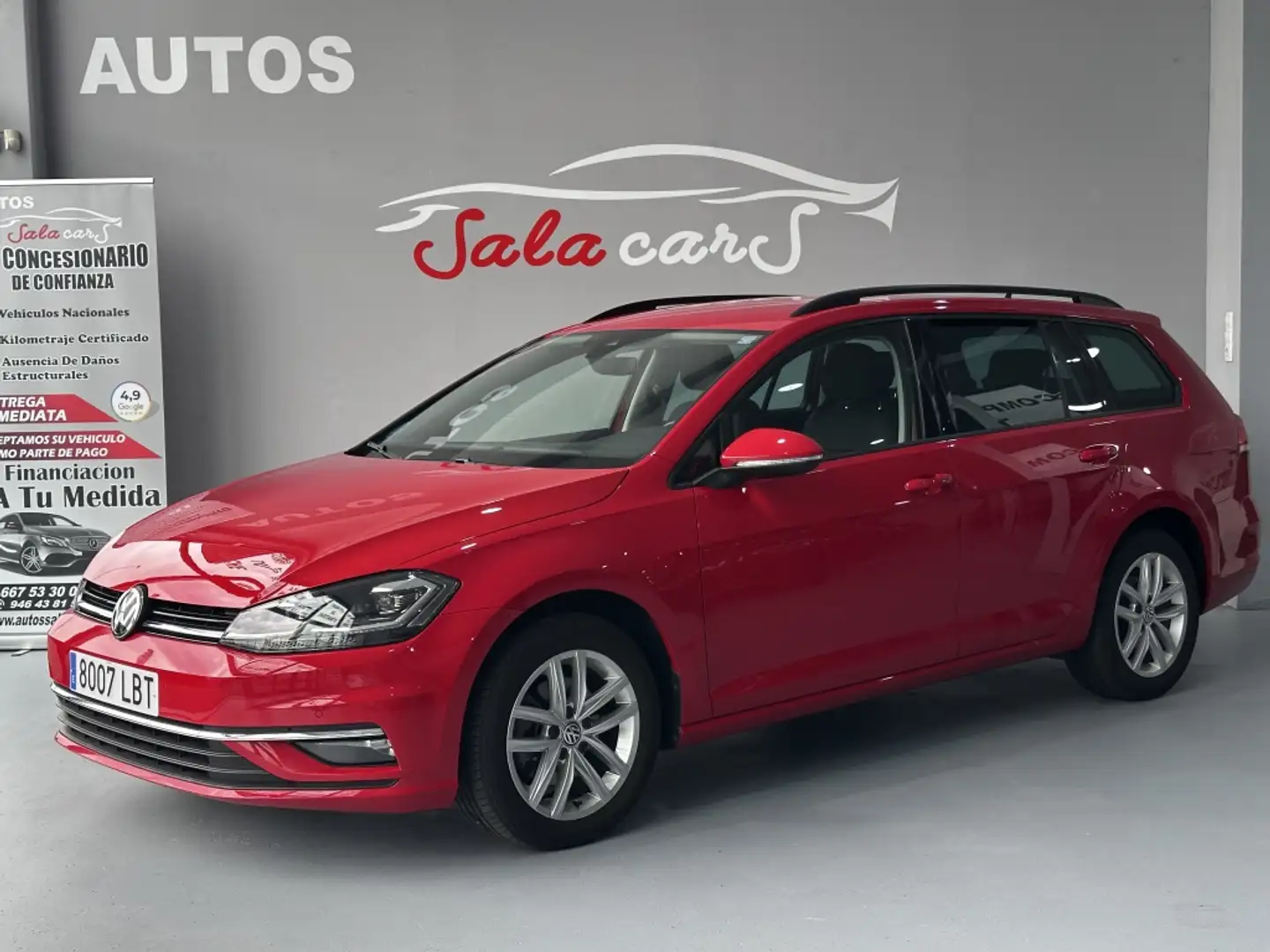 Volkswagen Golf Variant 2.0TDI Advance Rouge - 1