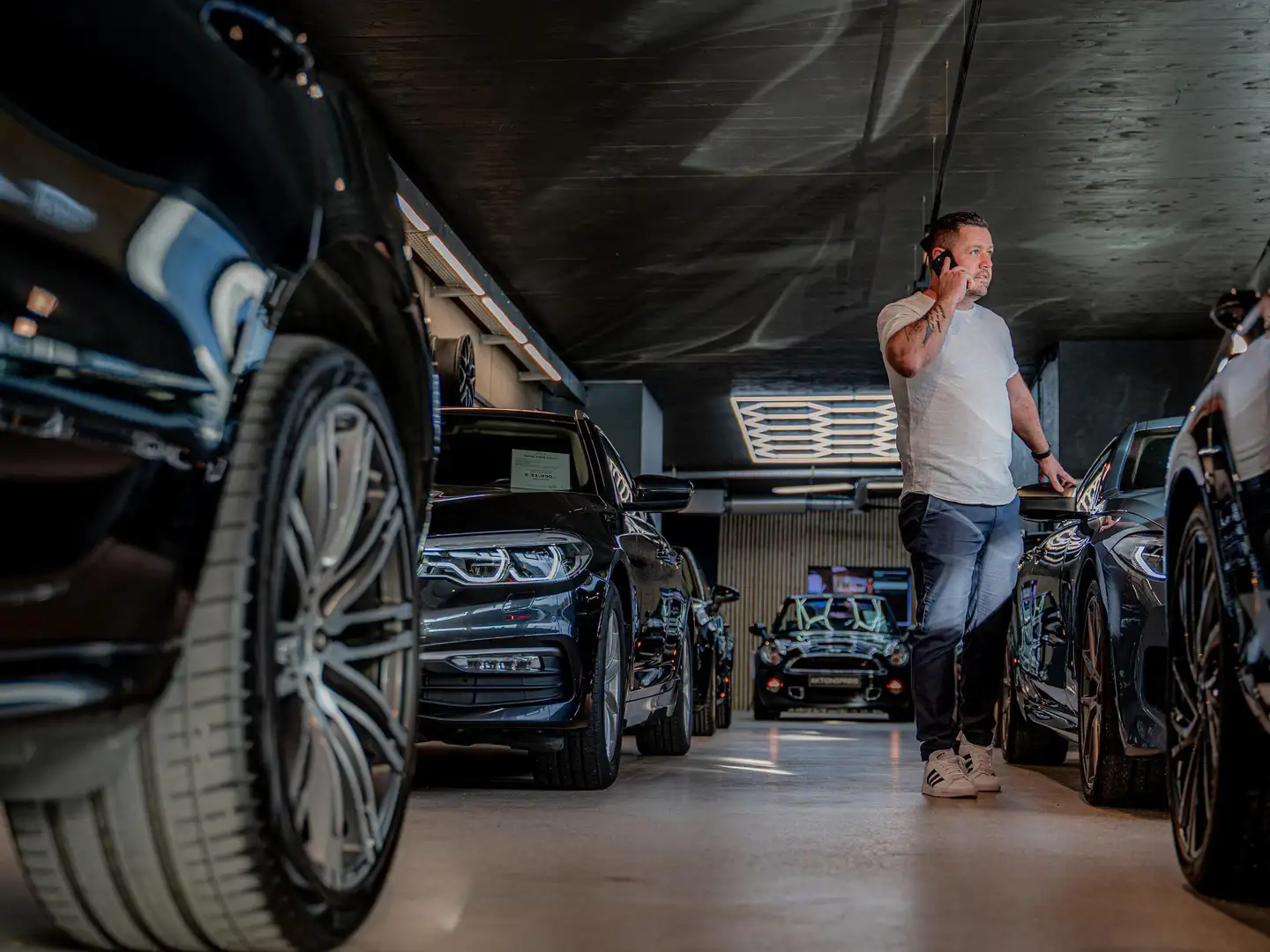 BMW 520 d xDrive M Sport Schwarz - 1