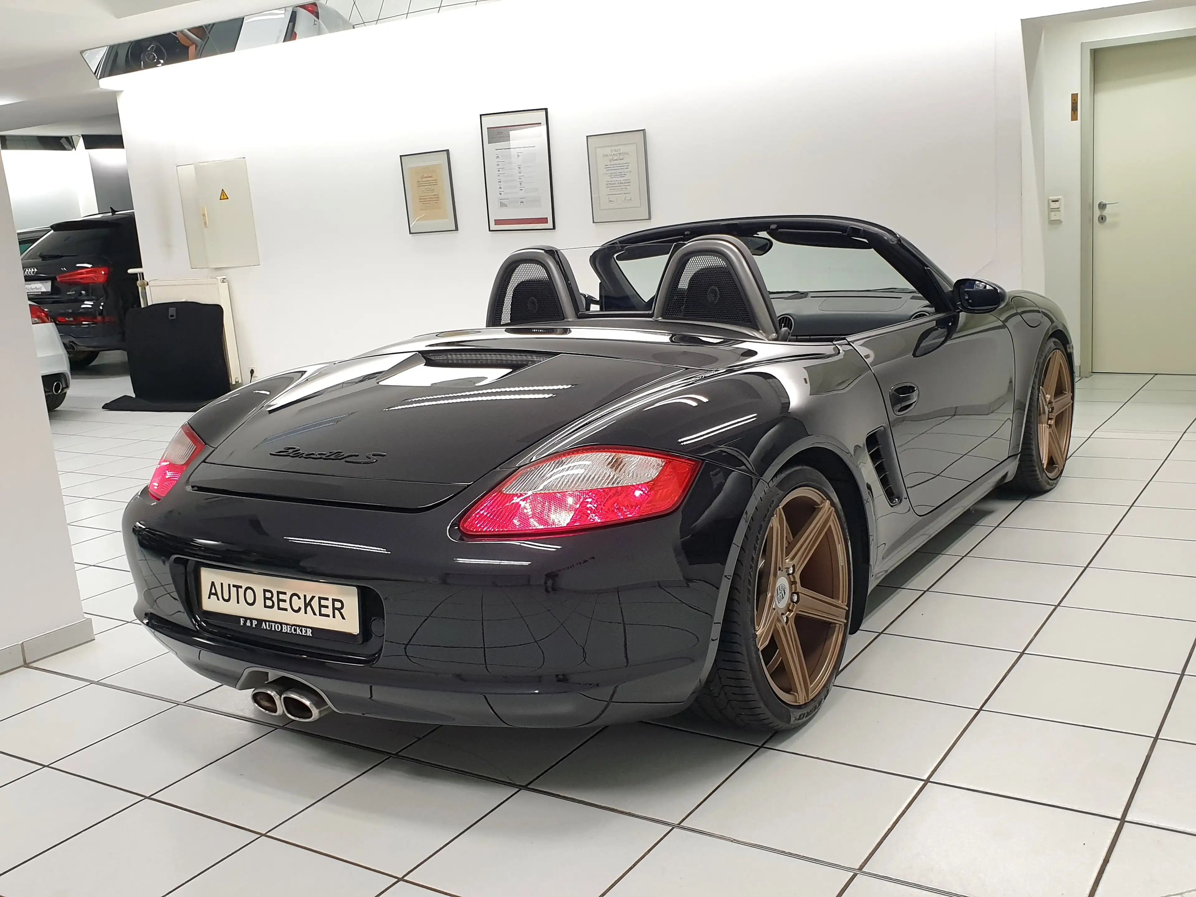 Porsche Boxster Boxster S Tiptronic 3,2 Deutsch Scheckheft Navi — photo 9