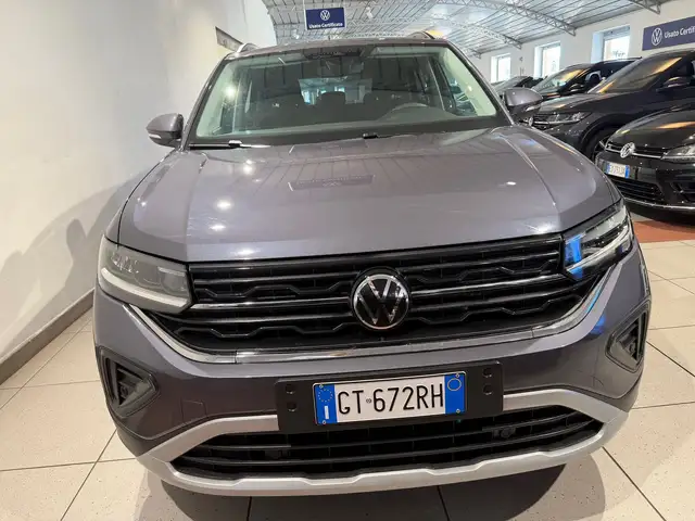 Volkswagen T-Cross view 7