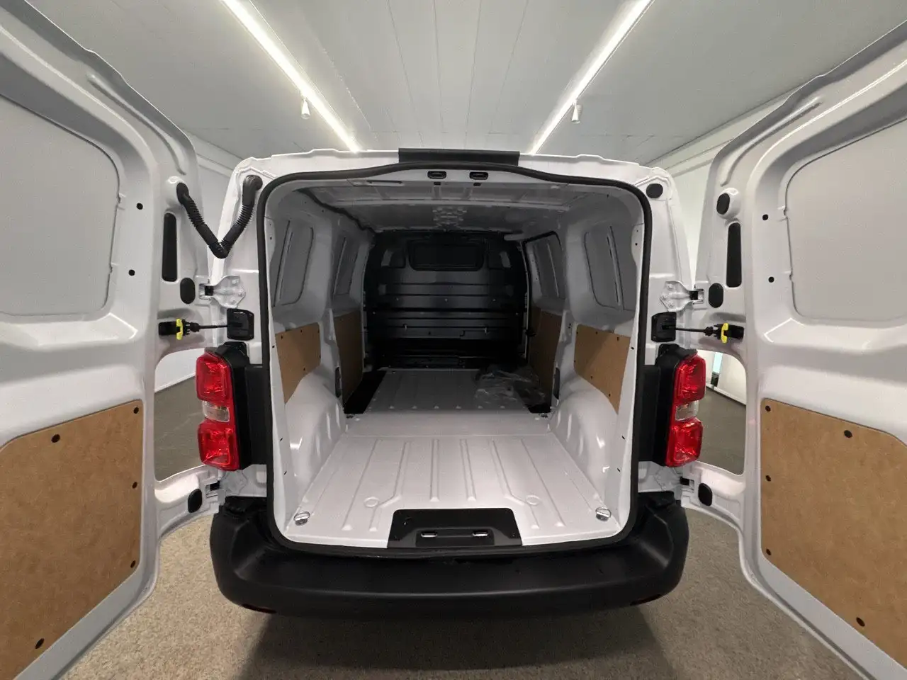 Fiat Scudo VAN L2H1 2.2 Mjet 4 150cv MT6 S&S 6