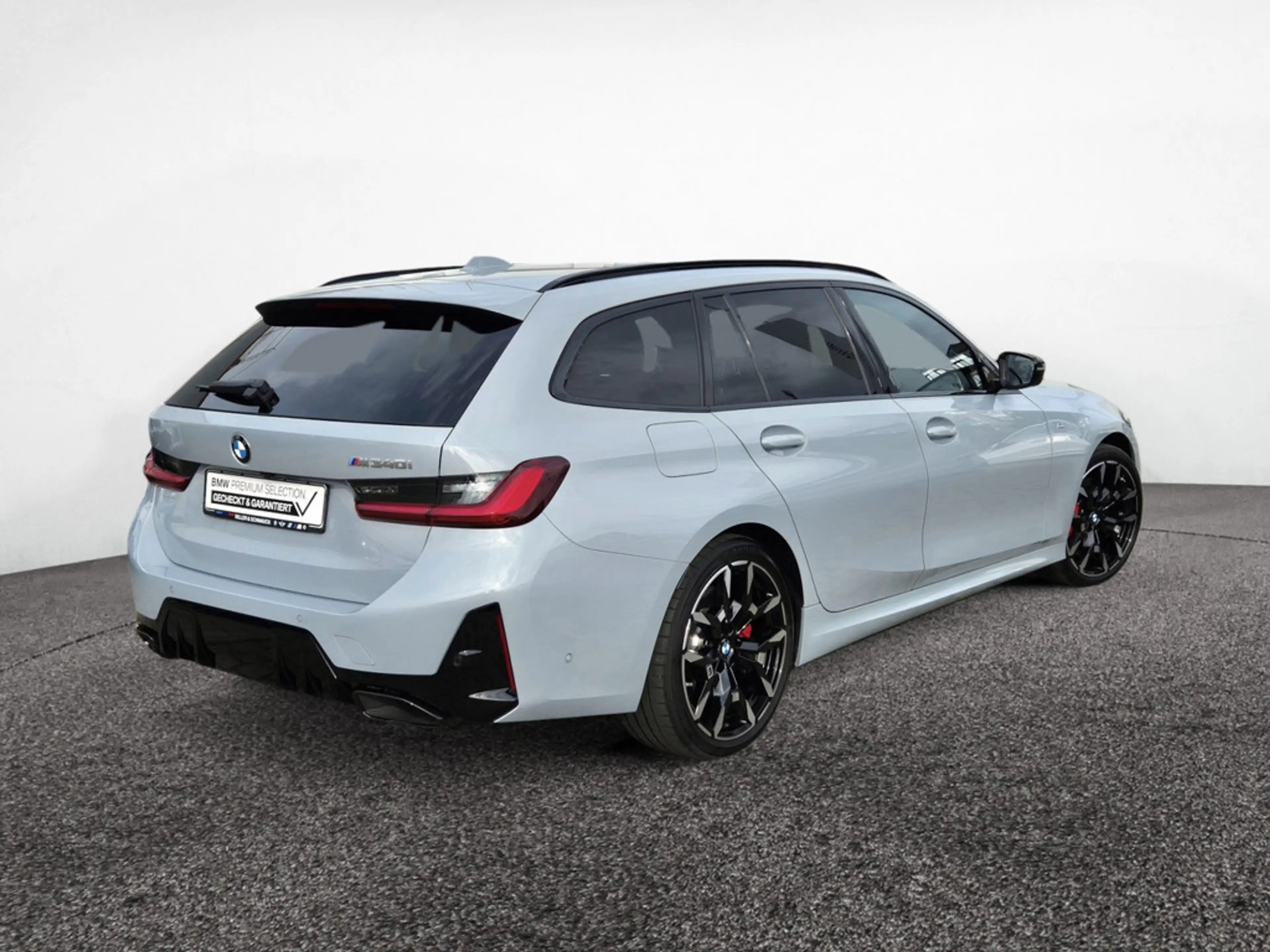 BMW 340 Mi Touring xDrive Pro 19 ZOLL+CARBON+PANO+ — photo 3