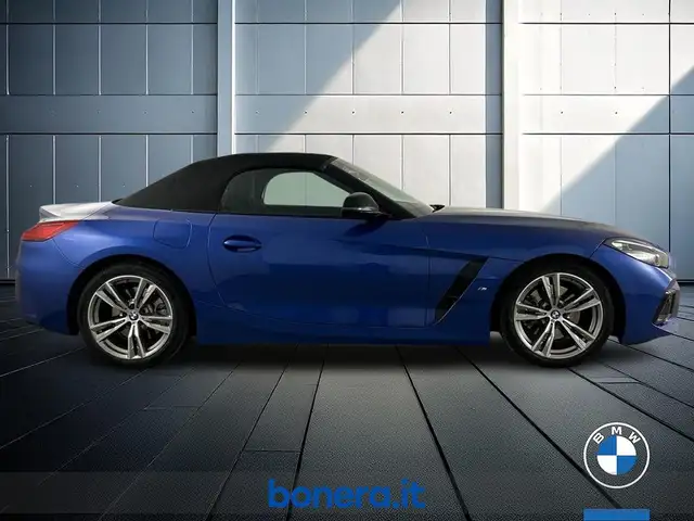 BMW Z4 view 5