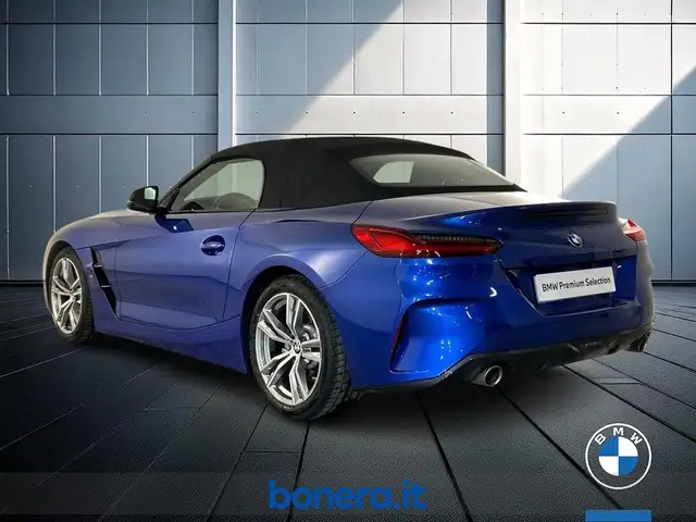 BMW Z4 view 8