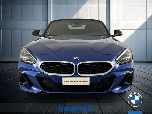 BMW Z4 view 3